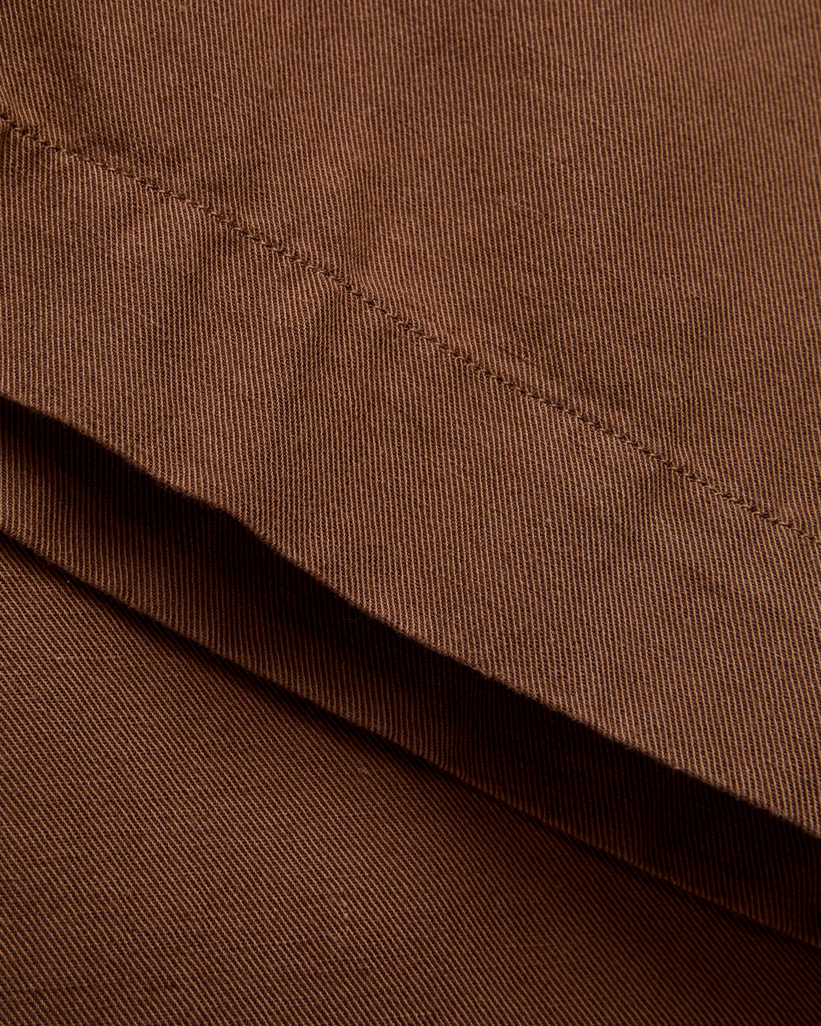 Linen Pleated Chino in Churro Brown - Image 9