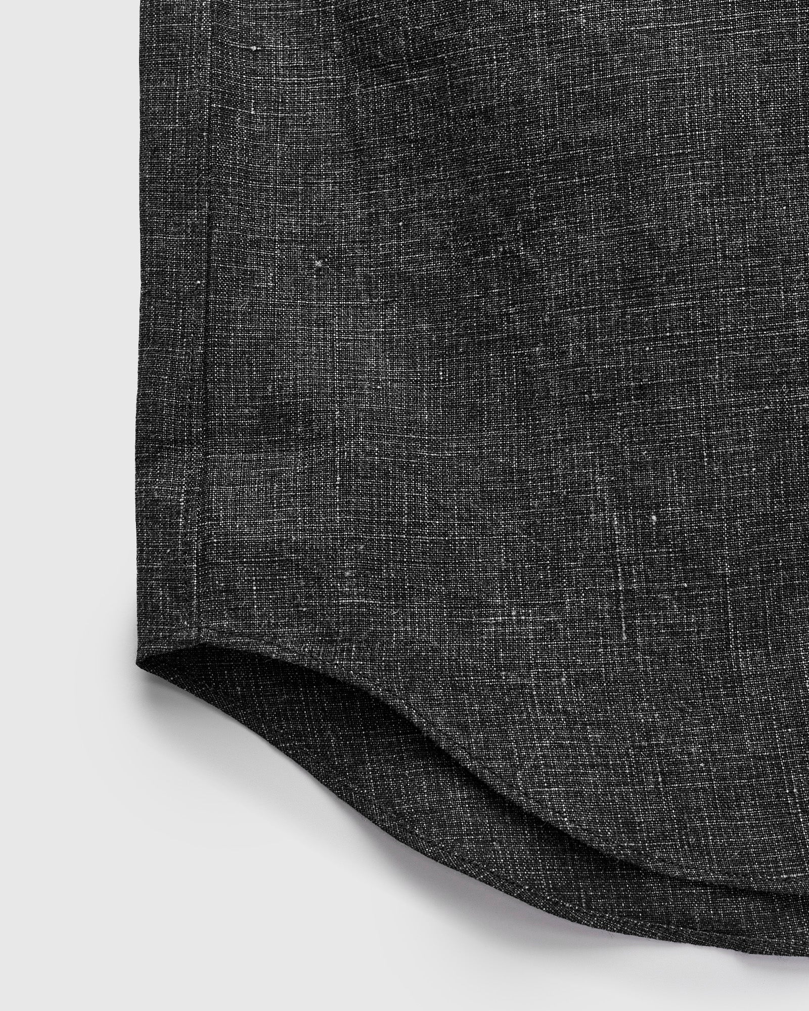 Linen SS Shirt in Black - Image 6