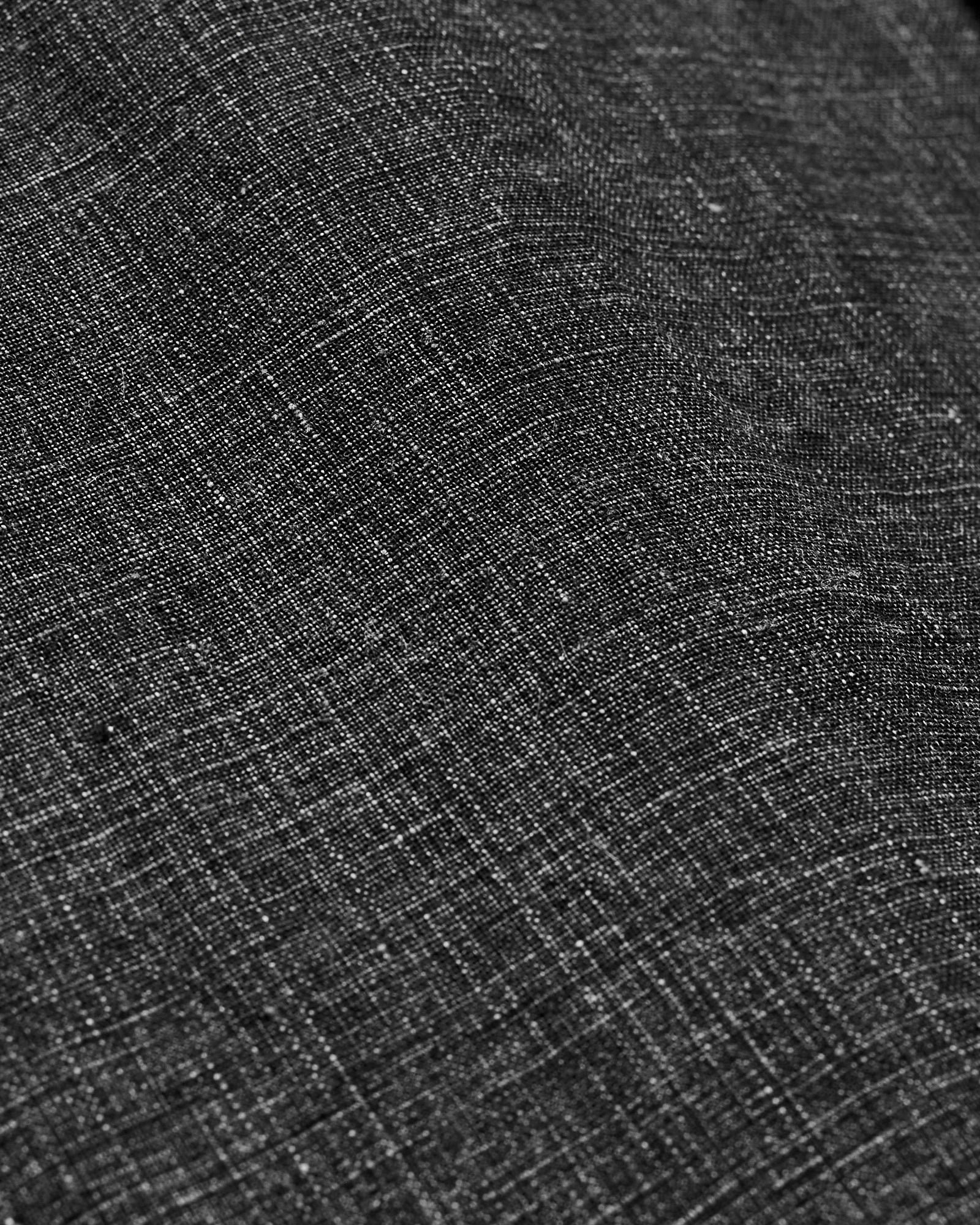 Linen SS Shirt in Black - Image 7