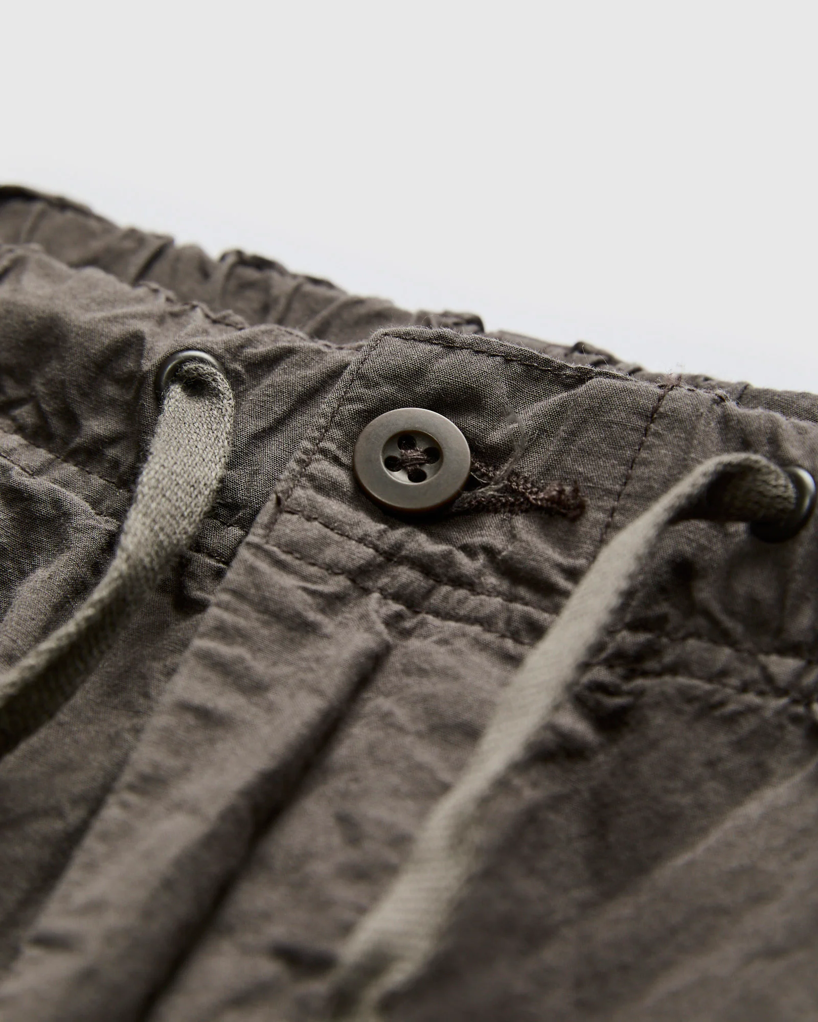 Cotton-Linen Wide Fit New Yorker Pants in Charcoal Grey - Image 5