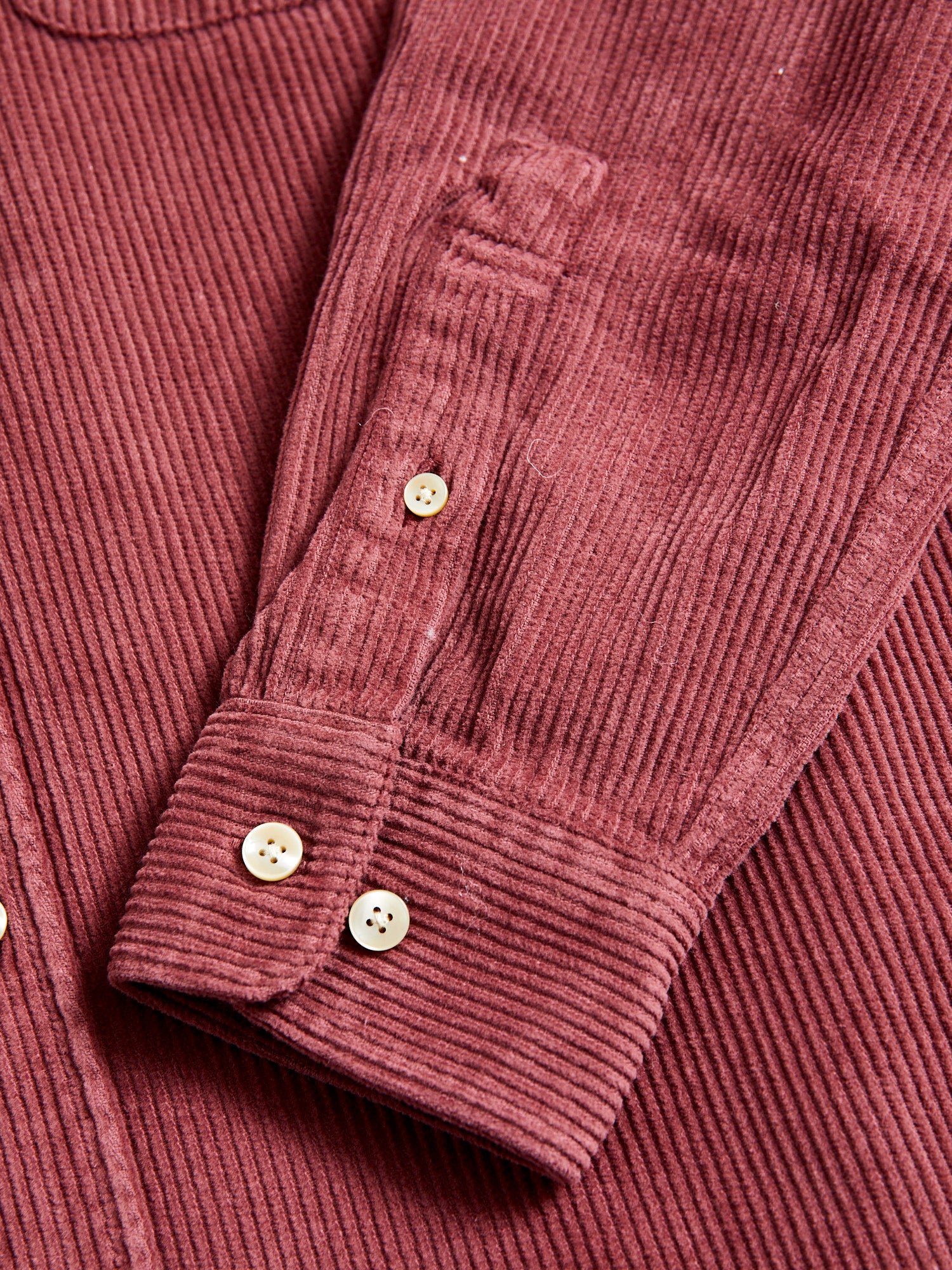 Lobo Button-Up Shirt in Bordeaux - Image 5