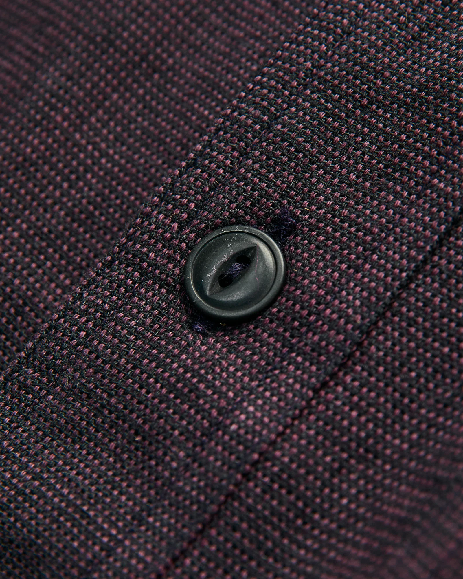 Marc Shirt in Iron Plum End-On-End - Image 5