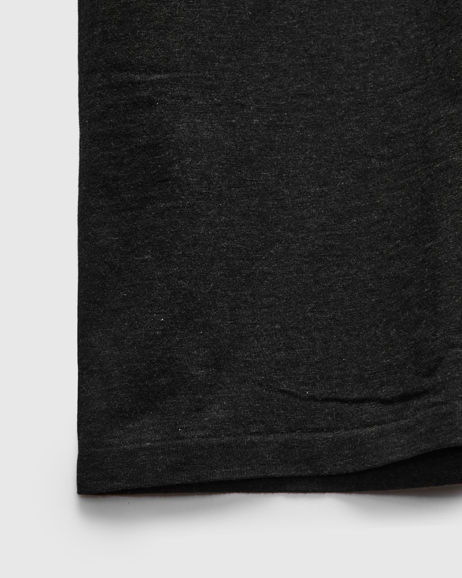 Meriyasu Light T-Shirt in Melange Black - Image 6