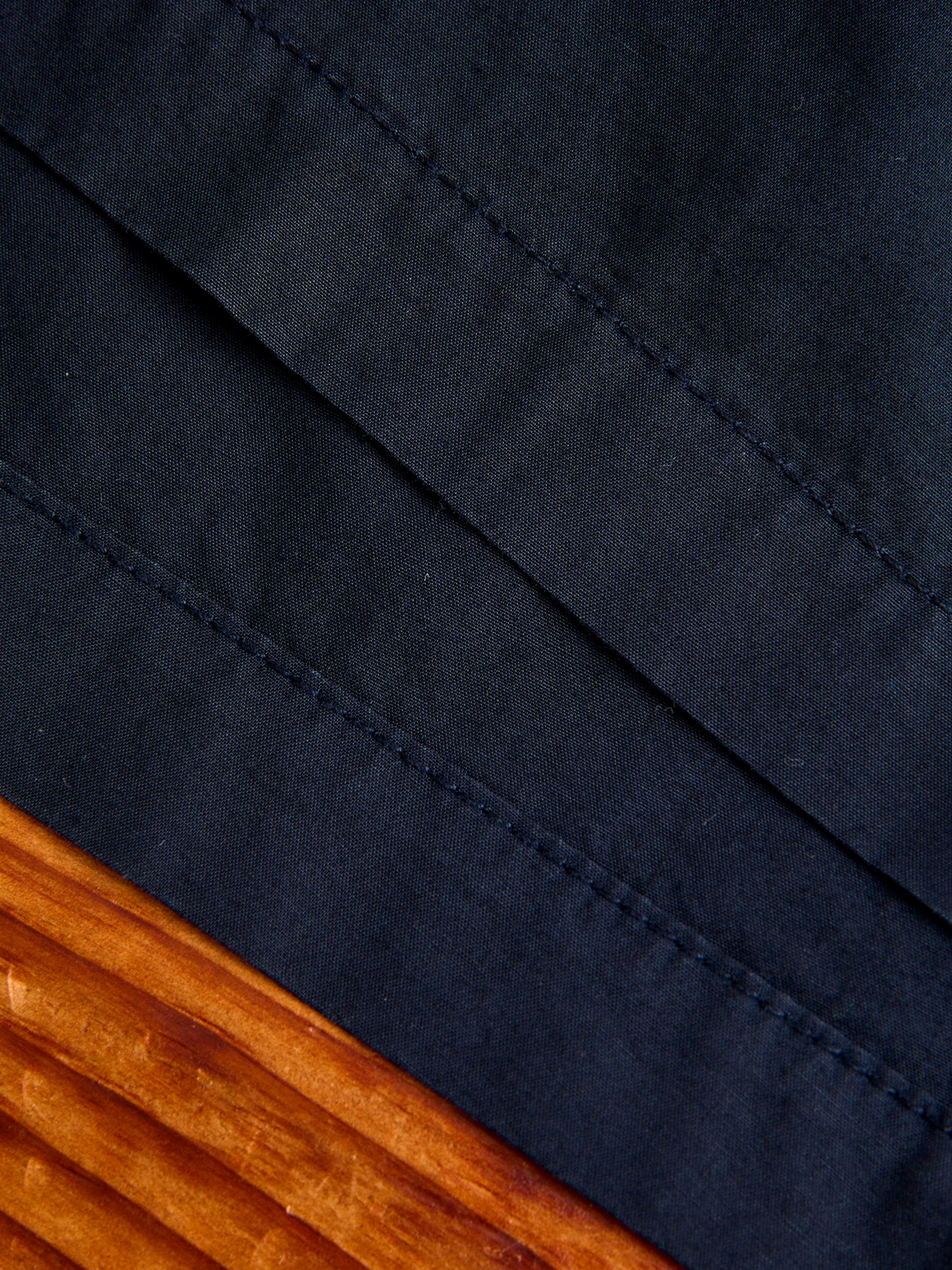 Mhor Shorts in Navy - Image 6