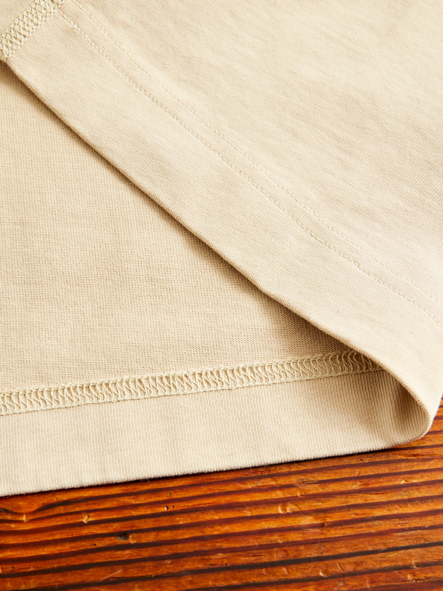 Midweight Jersey T-Shirt in Dune - Image 5