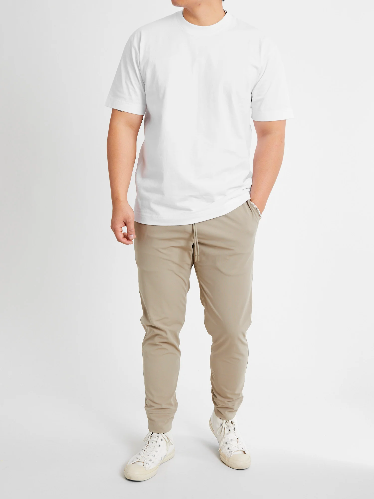 Midweight Jersey T-Shirt in White - Image 9