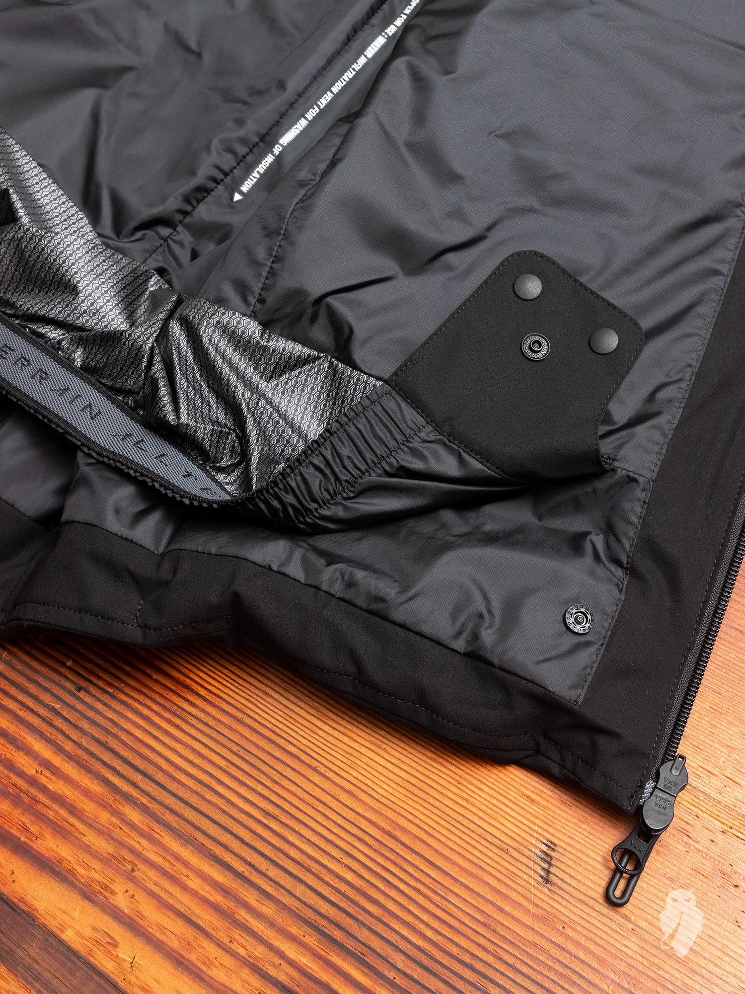 "Mountaineer" Mizusawa Down Jacket in Black - Image 13