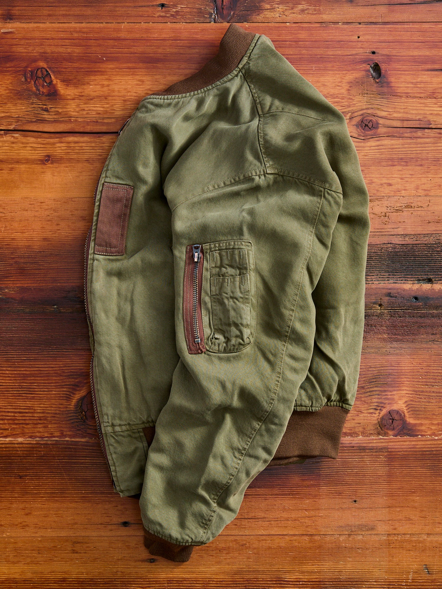 MSP-4025 Vintage Wash MA-1 Jacket in Army Green - Image 4