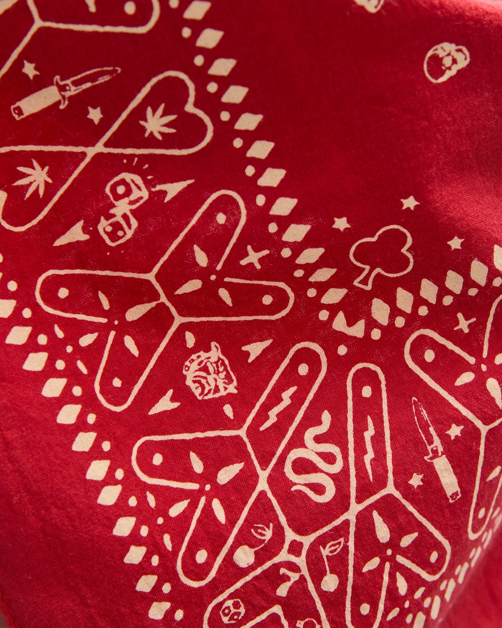 Muerte Bandana in Red - Image 3