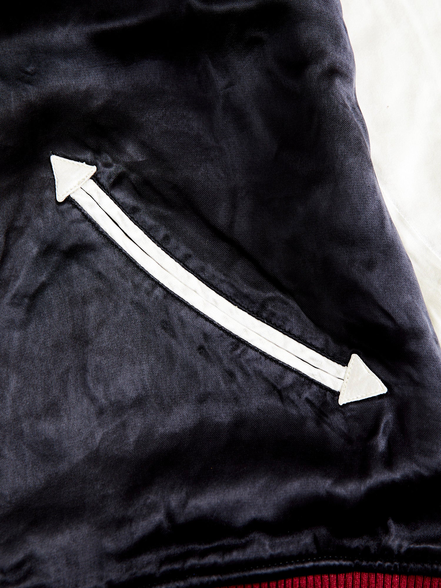 "Naniwa" Reversible Sukajan Souvenir Jacket in Black/Blue - Image 7