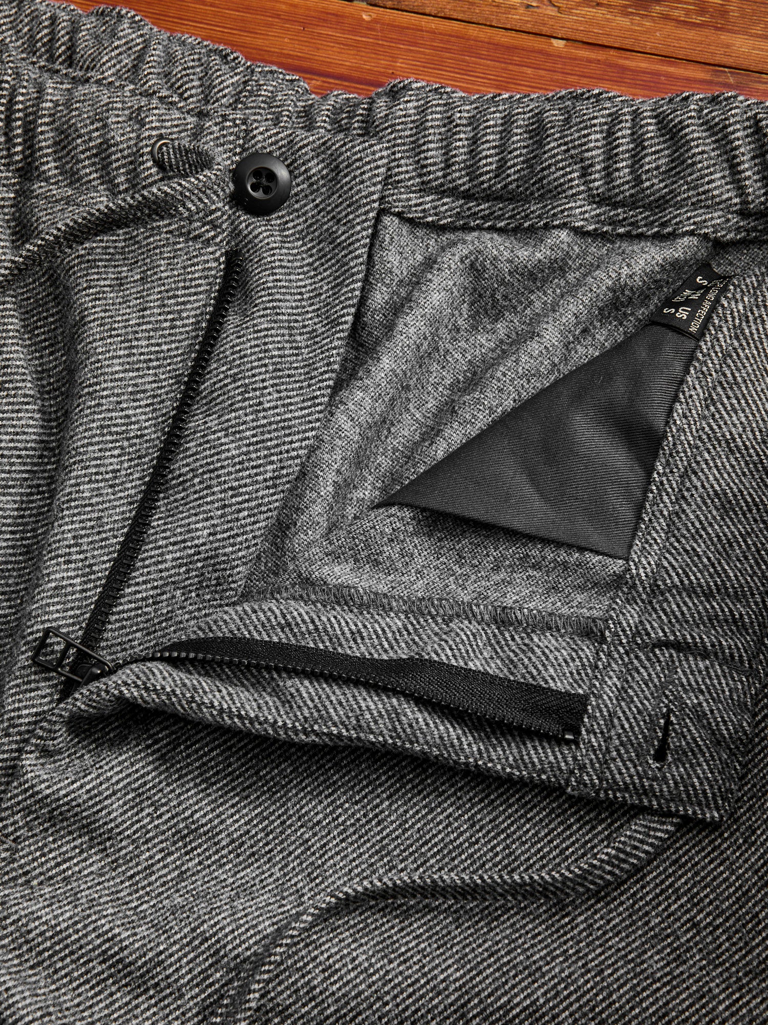 New Yorker Pants in Grey Tweed - Image 7