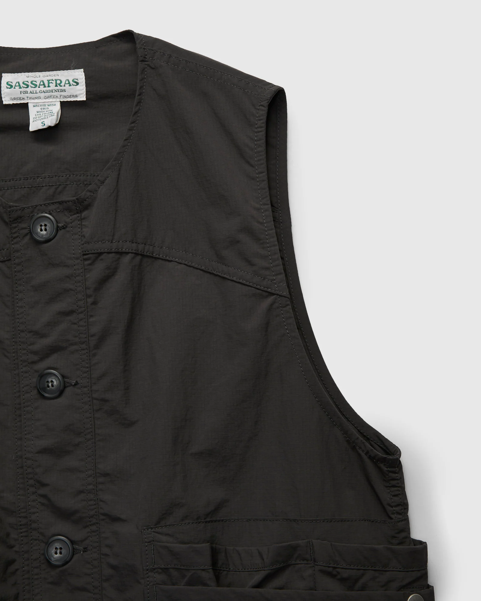 Overgrown Hiker Vest in Nylon Ripstop Charcoal - Image 6