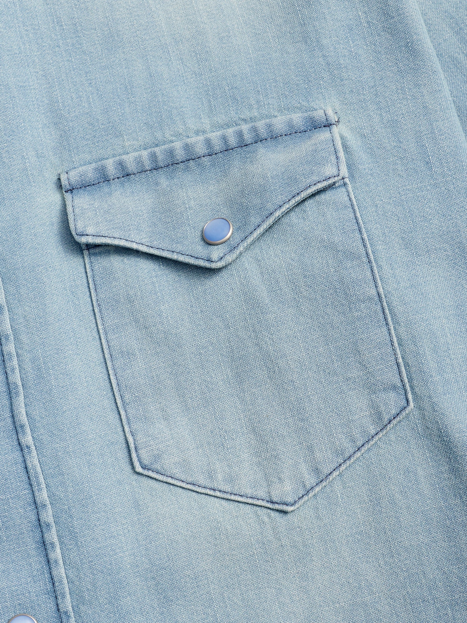 Pearl Snap Denim Shirt in Washed Indigo - Image 4