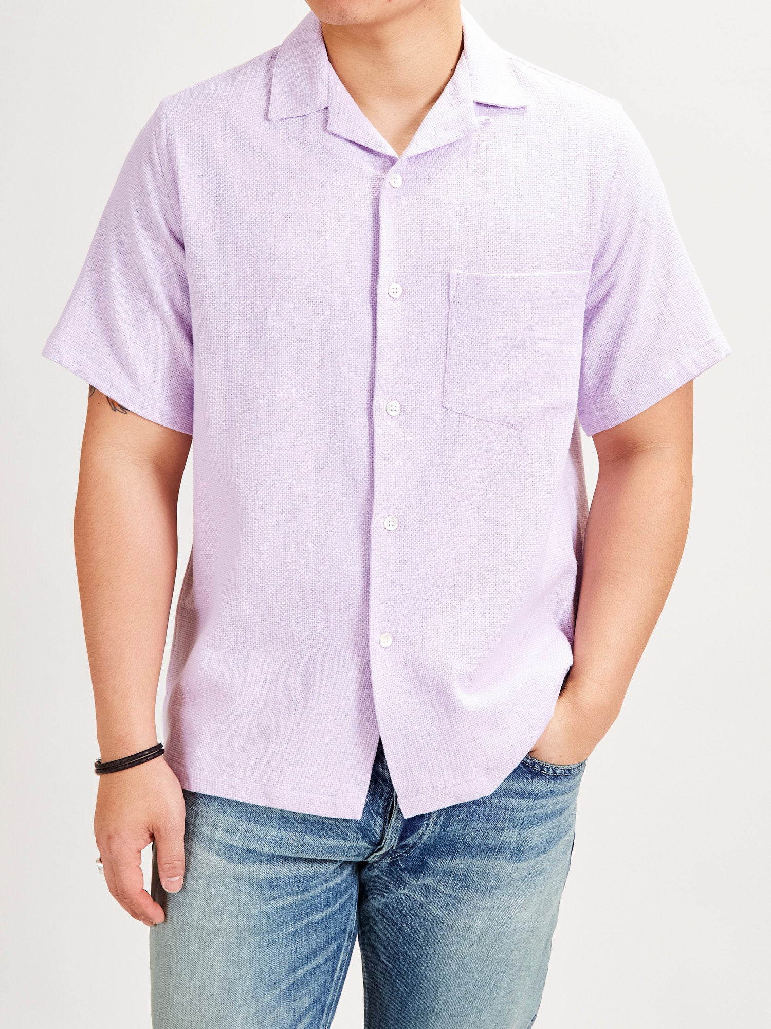Pique Button-Up Shirt in Lavanda - Image 2