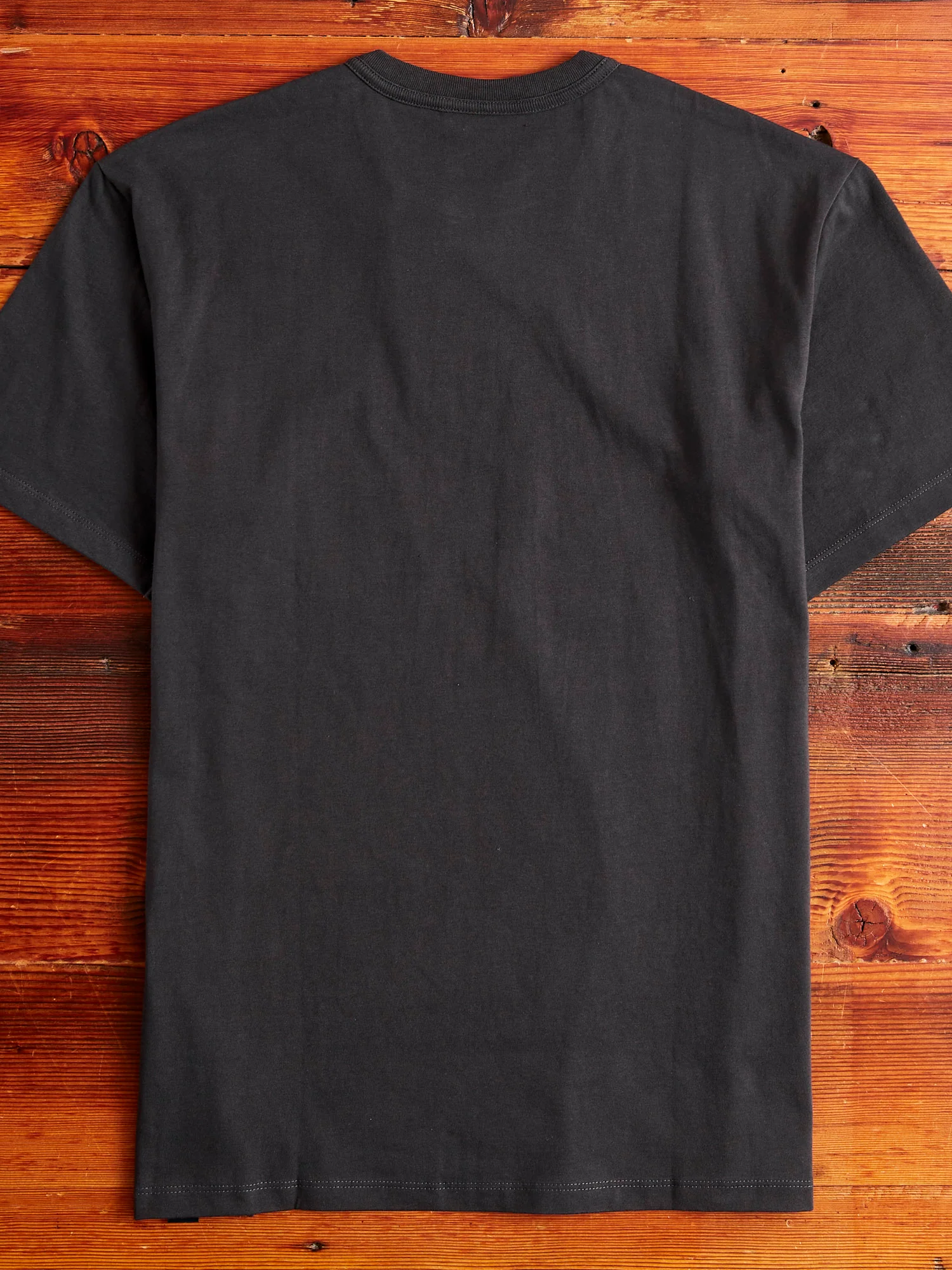 Pocket T-Shirt in Charcoal - Image 9