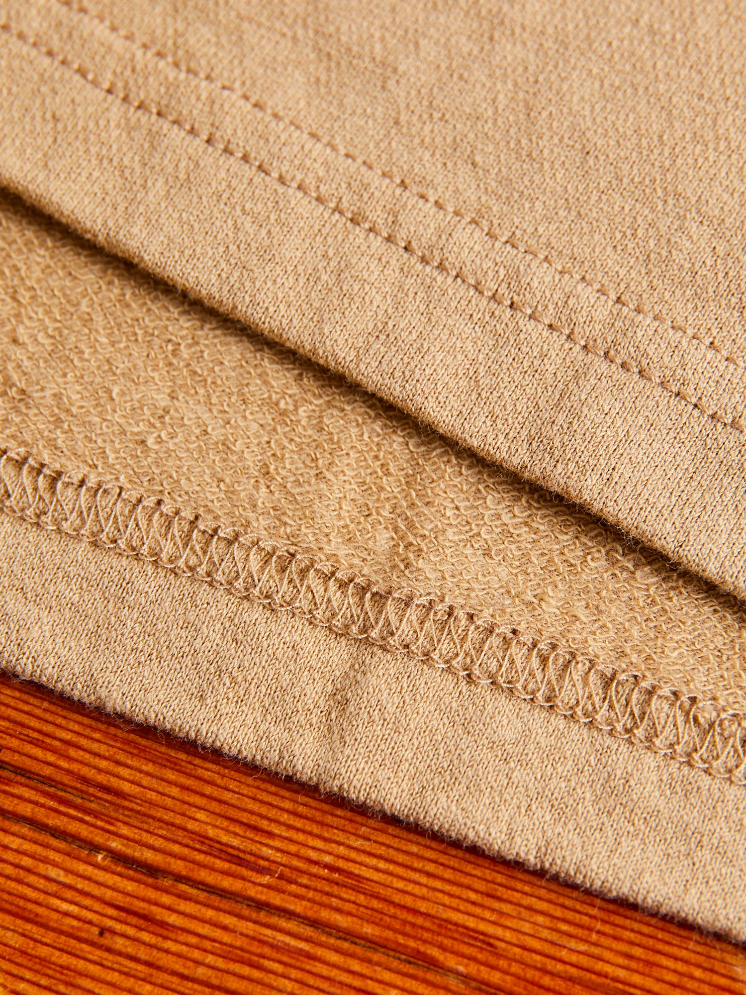 "Ranji" Inlay Loopwheel T-Shirt in Beige - Image 7