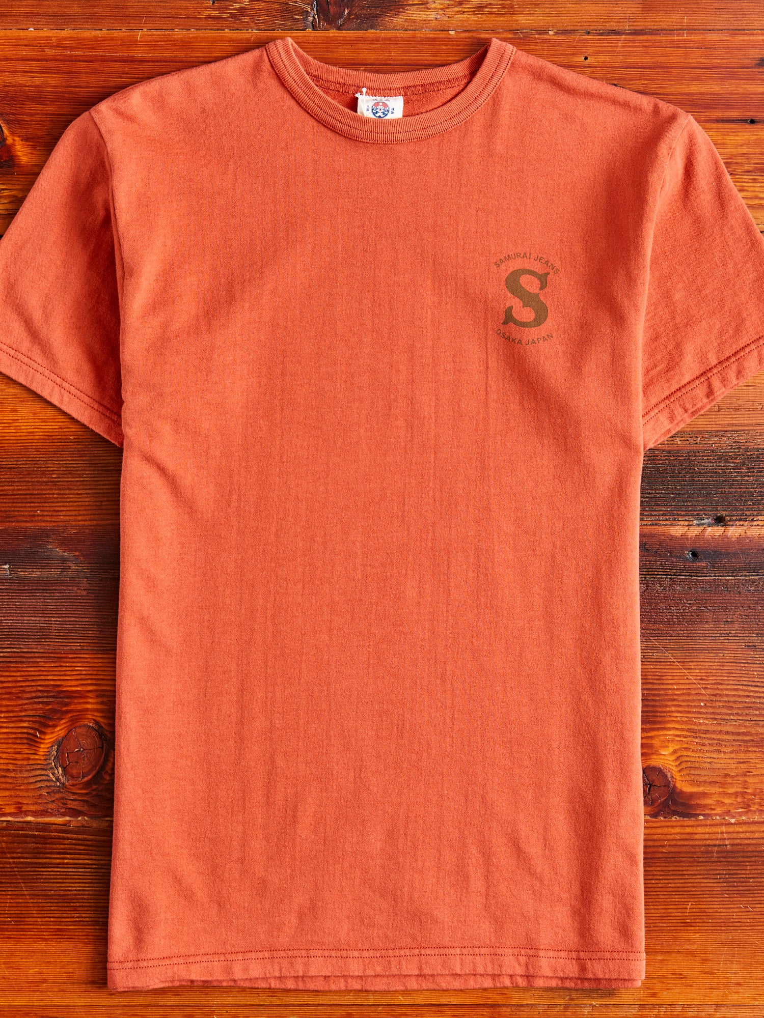"Ranji" Inlay Loopwheel T-Shirt in Orange Red