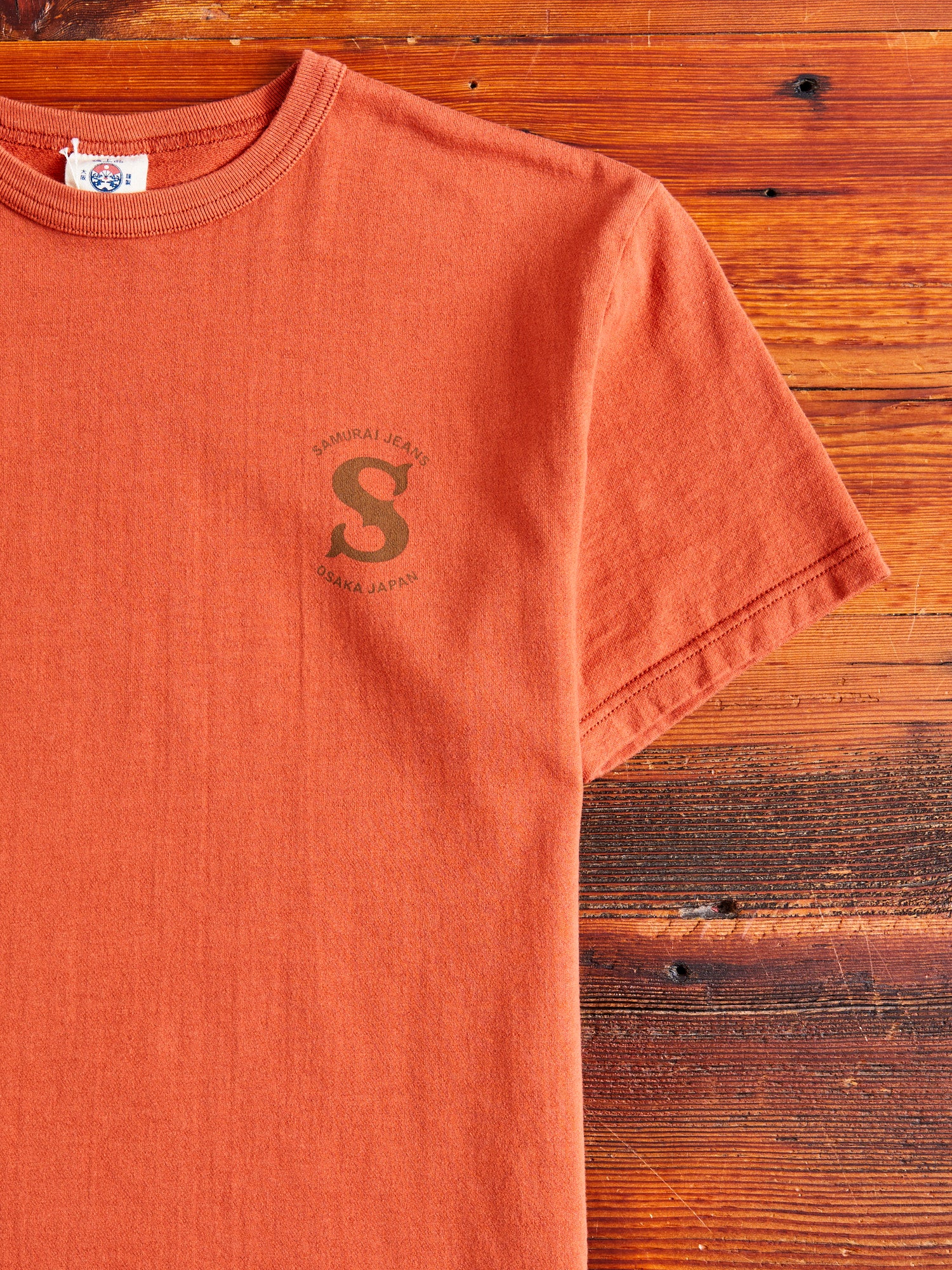 "Ranji" Inlay Loopwheel T-Shirt in Orange Red - Image 5
