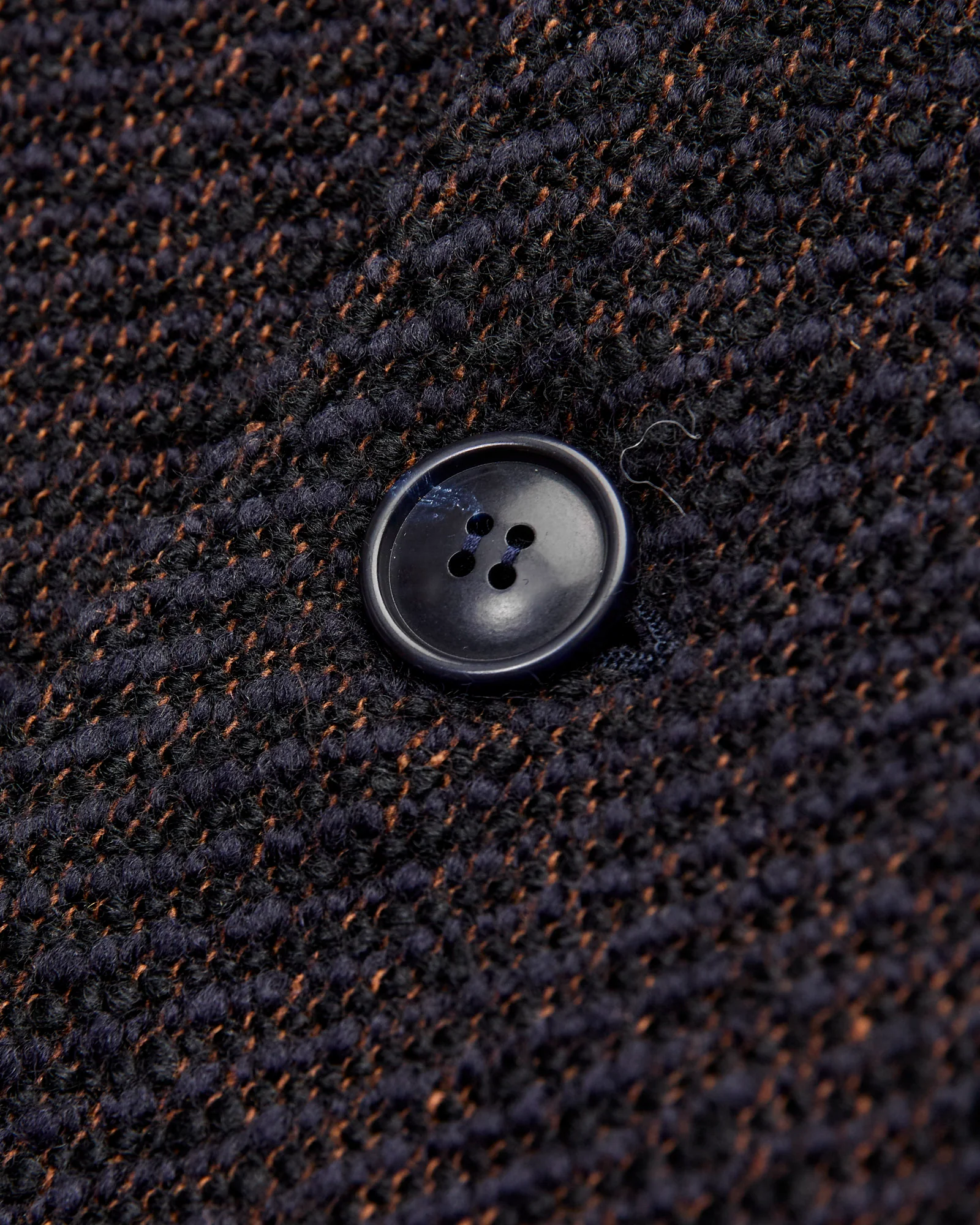 Roving Tweed Chester Coat in Dark Navy - Image 5