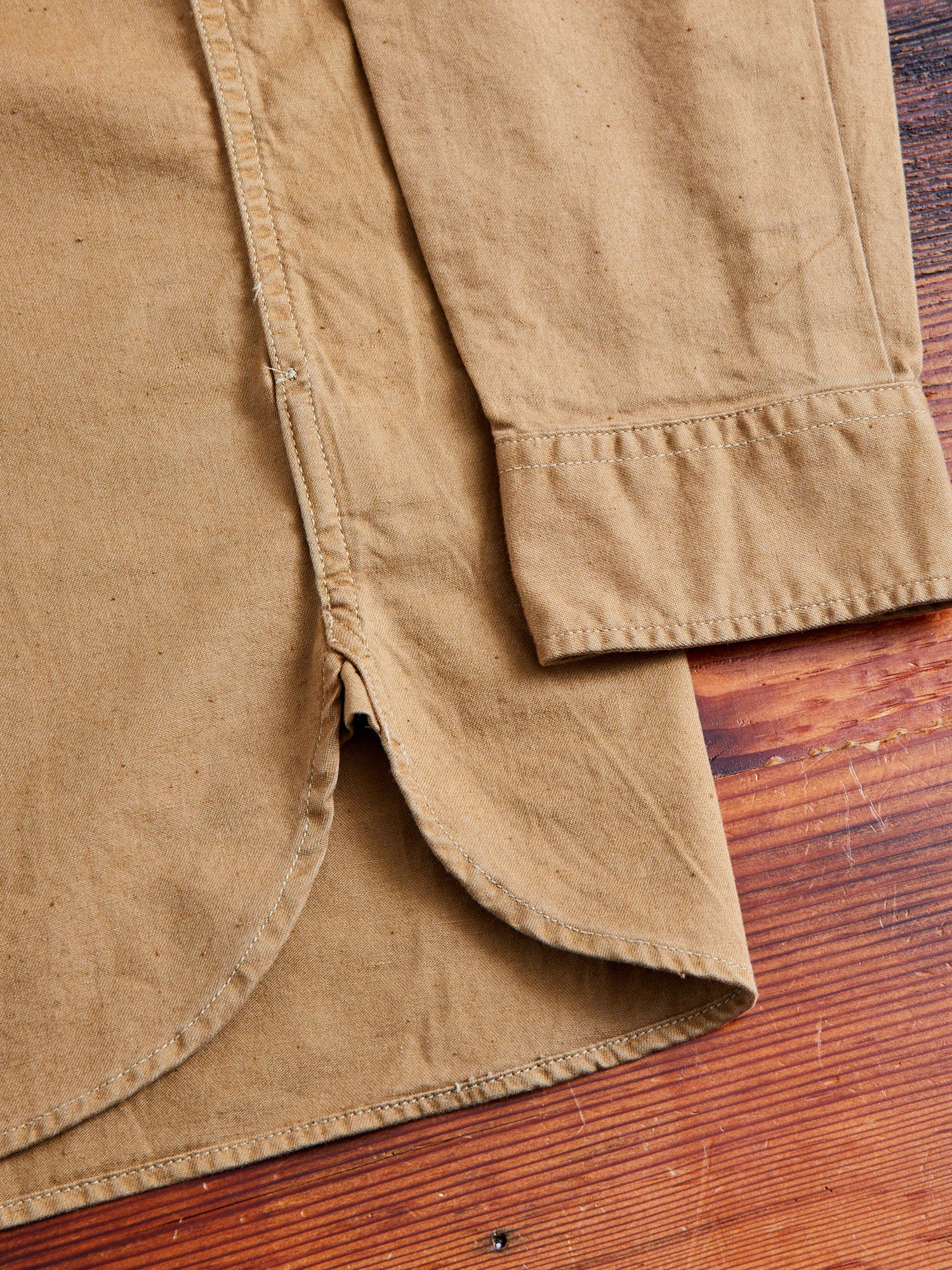 Seattle Canvas Workshirt in Faded Tan - Image 10