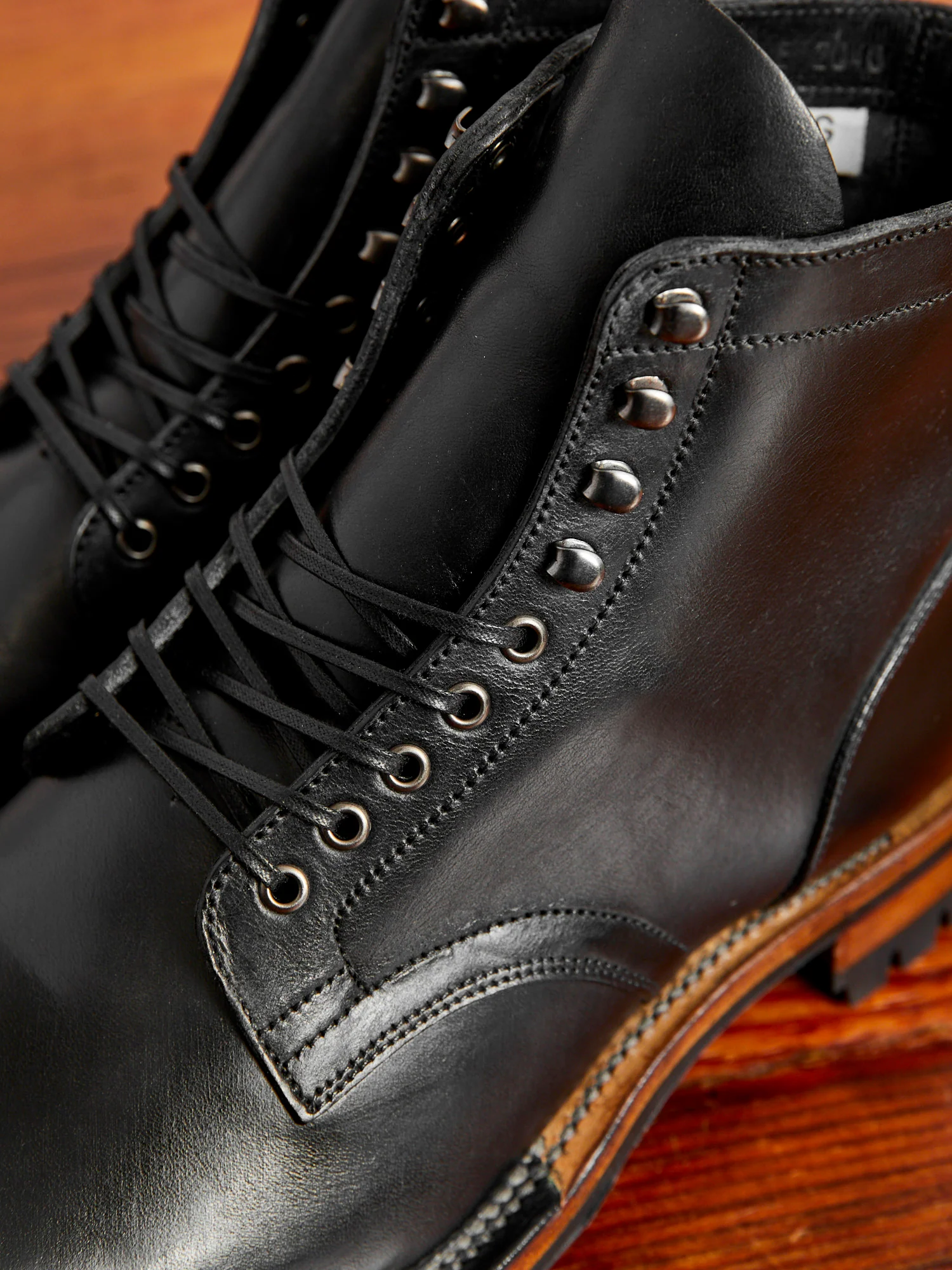 "Dark Horse" Service Boot 2040 Commando in Comipel Nero Horsehide - Image 5