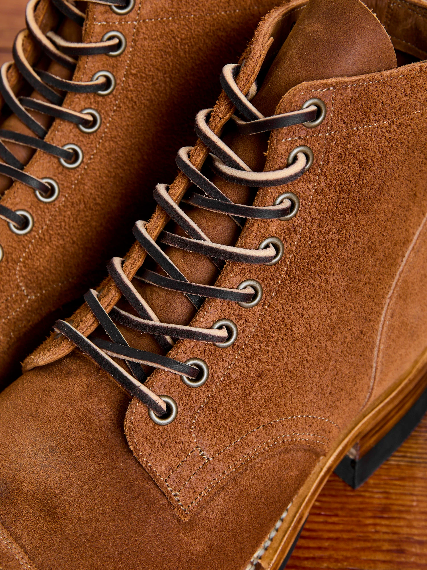 Service Boot 310 in Aged Bark Chamois Roughout - Image 5