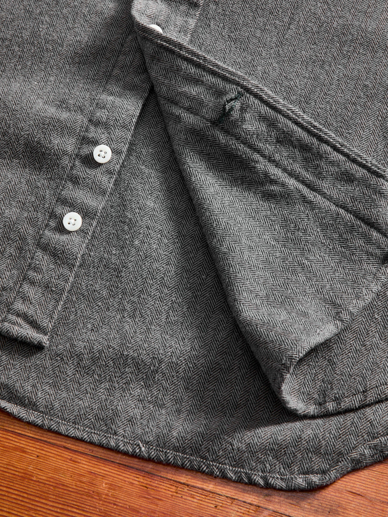Shetland Herringbone Flannel in Grey - Image 8