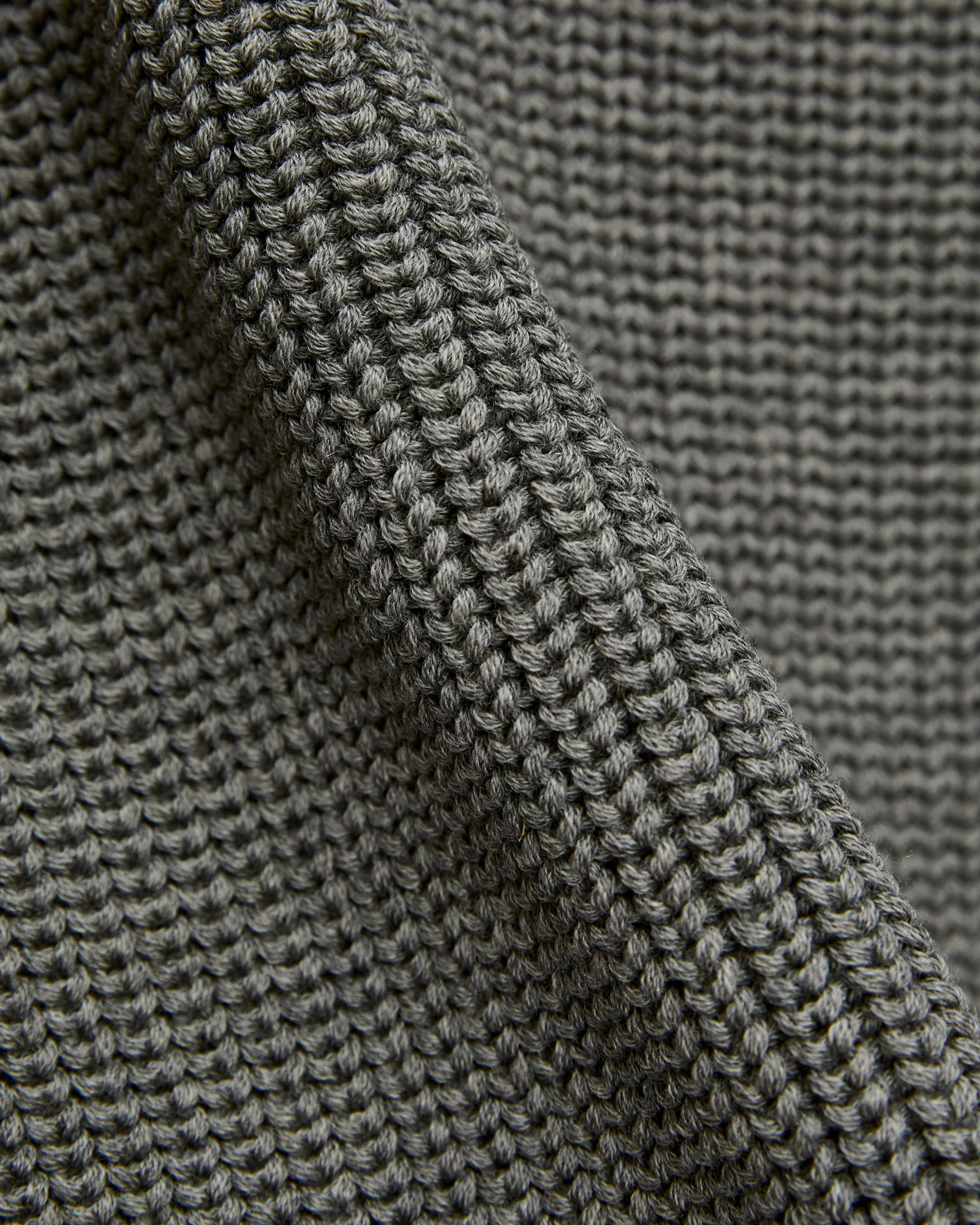 Signature Knit Wool Drivers Zip in Melange Grey - Image 2