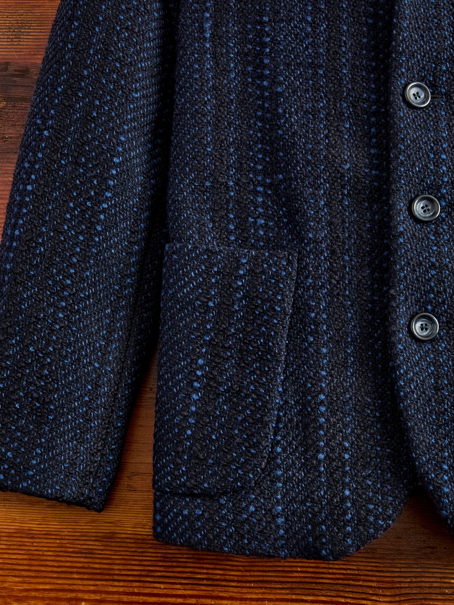 Slub Yarn Tweed 5B Jacket in Dark Navy - Image 7