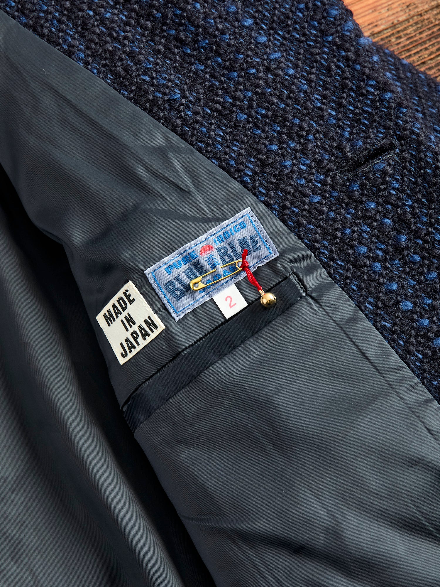 Slub Yarn Tweed 5B Jacket in Dark Navy - Image 9