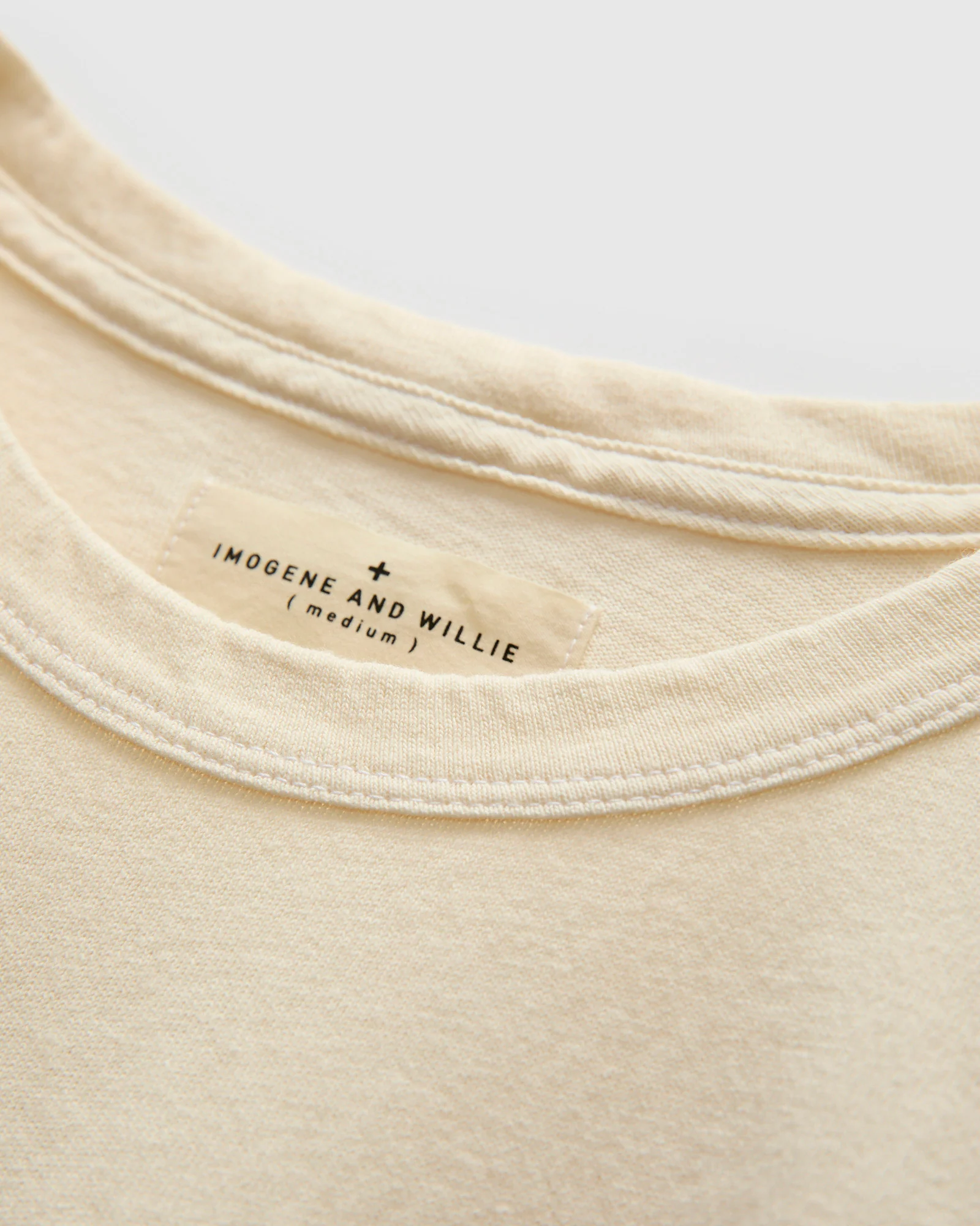 "Sports" T-Shirt in Vintage White - Image 5