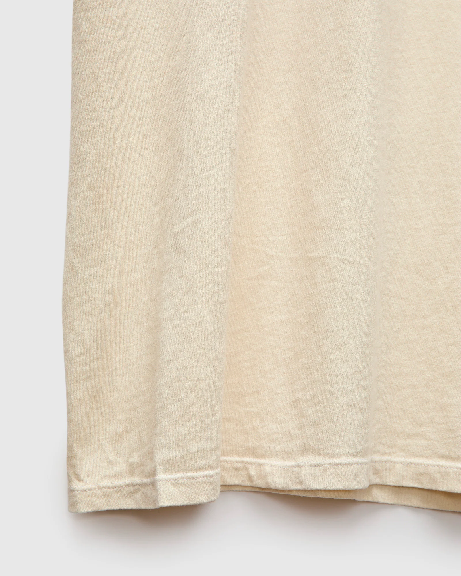 "Sports" T-Shirt in Vintage White - Image 7