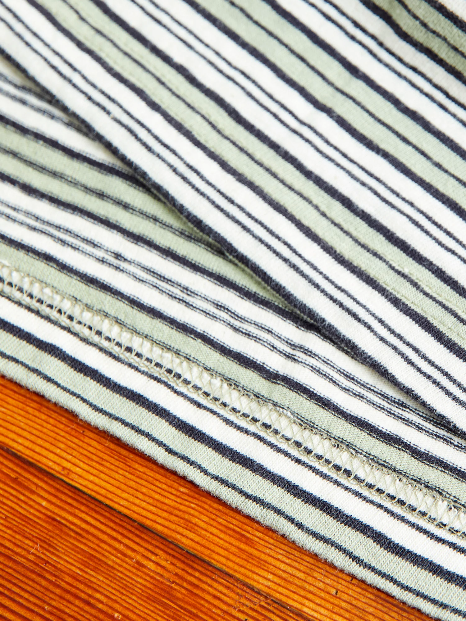 Stripe T-Shirt in Green - Image 7