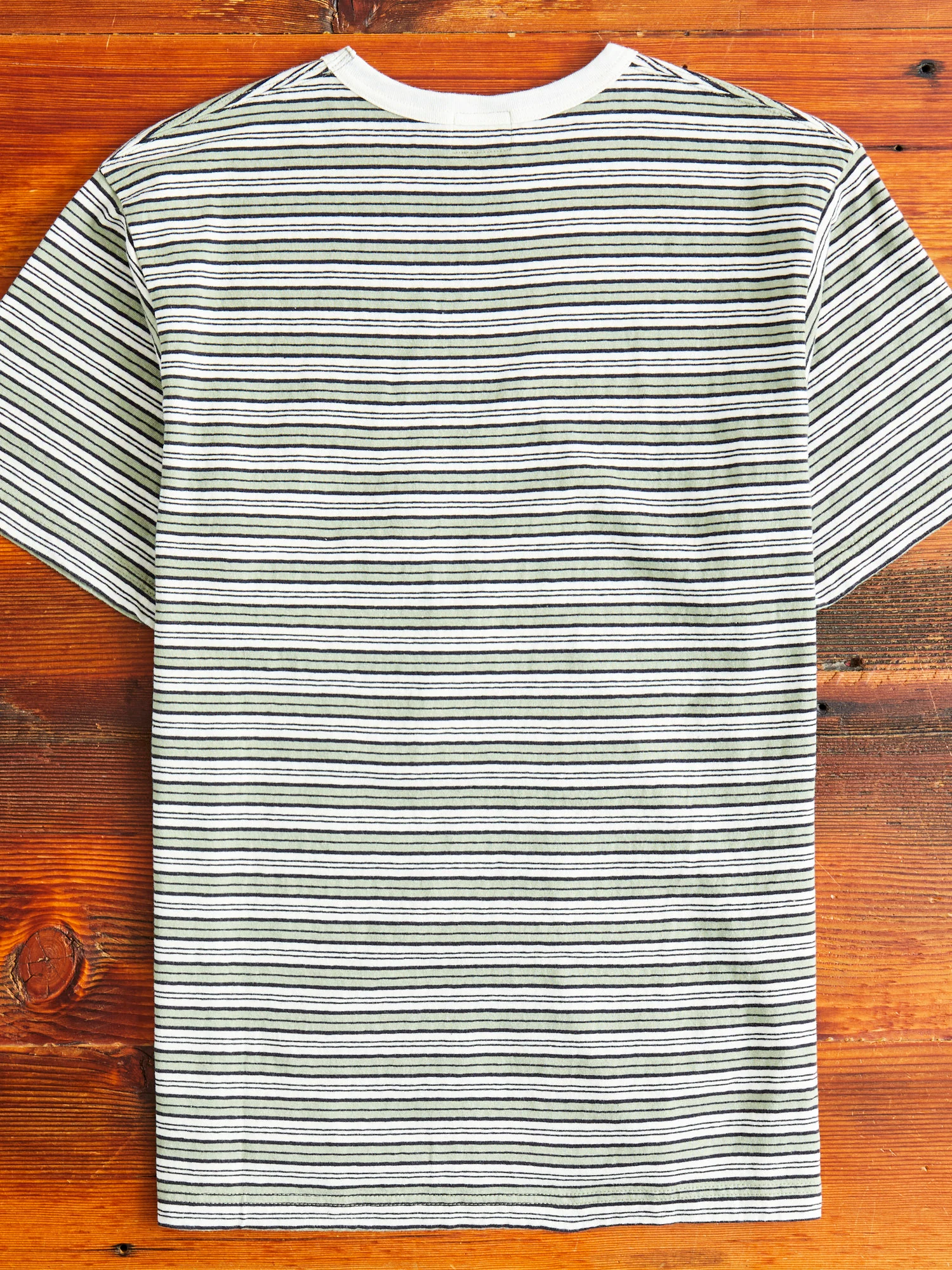 Stripe T-Shirt in Green - Image 8
