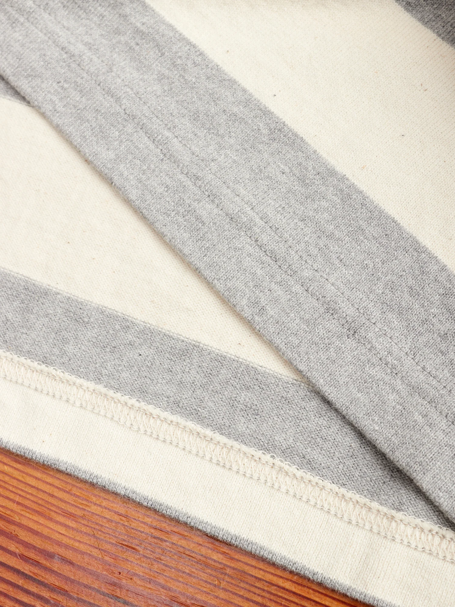 Striped Border Long Sleeve T-Shirt in Heather Grey - Image 5