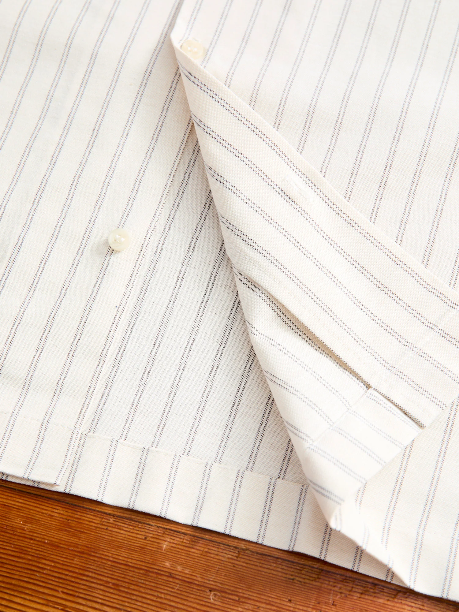"Striped Oxford" Aloha Shirt in Ecru - Image 7