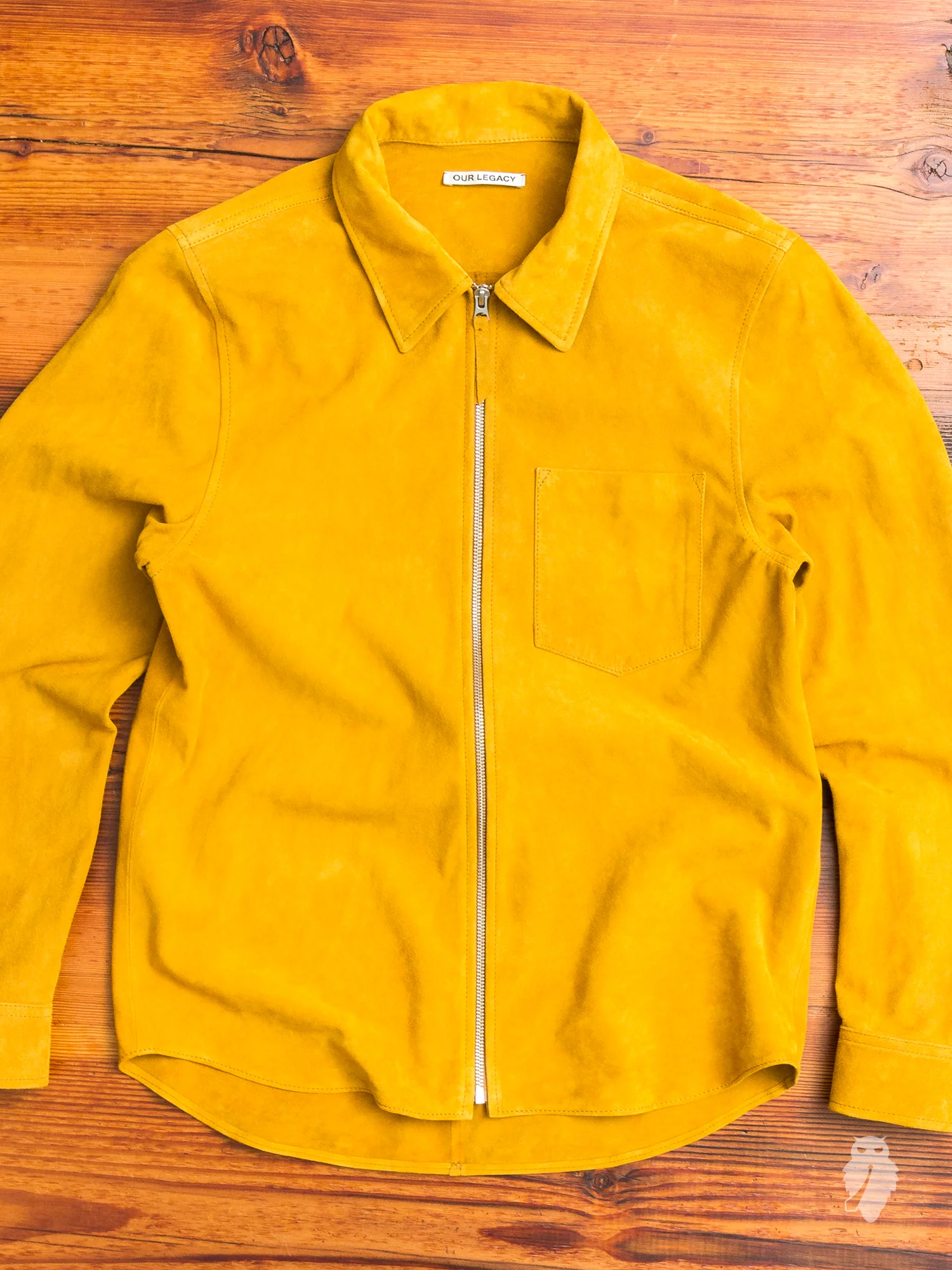 Suede Zip Shirt in Lion - Image 11