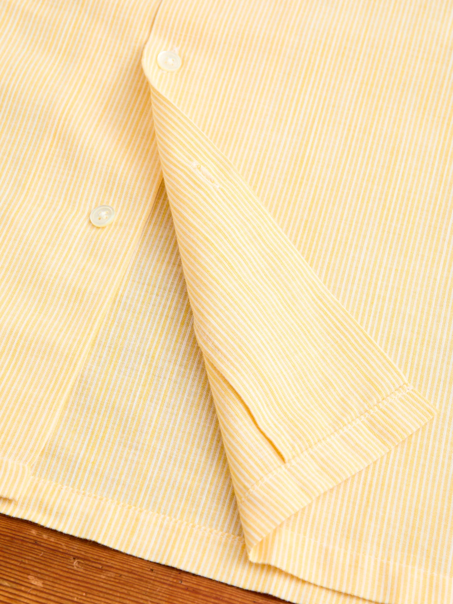 Summer Blend Button-Up Shirt in Yellow - Image 9