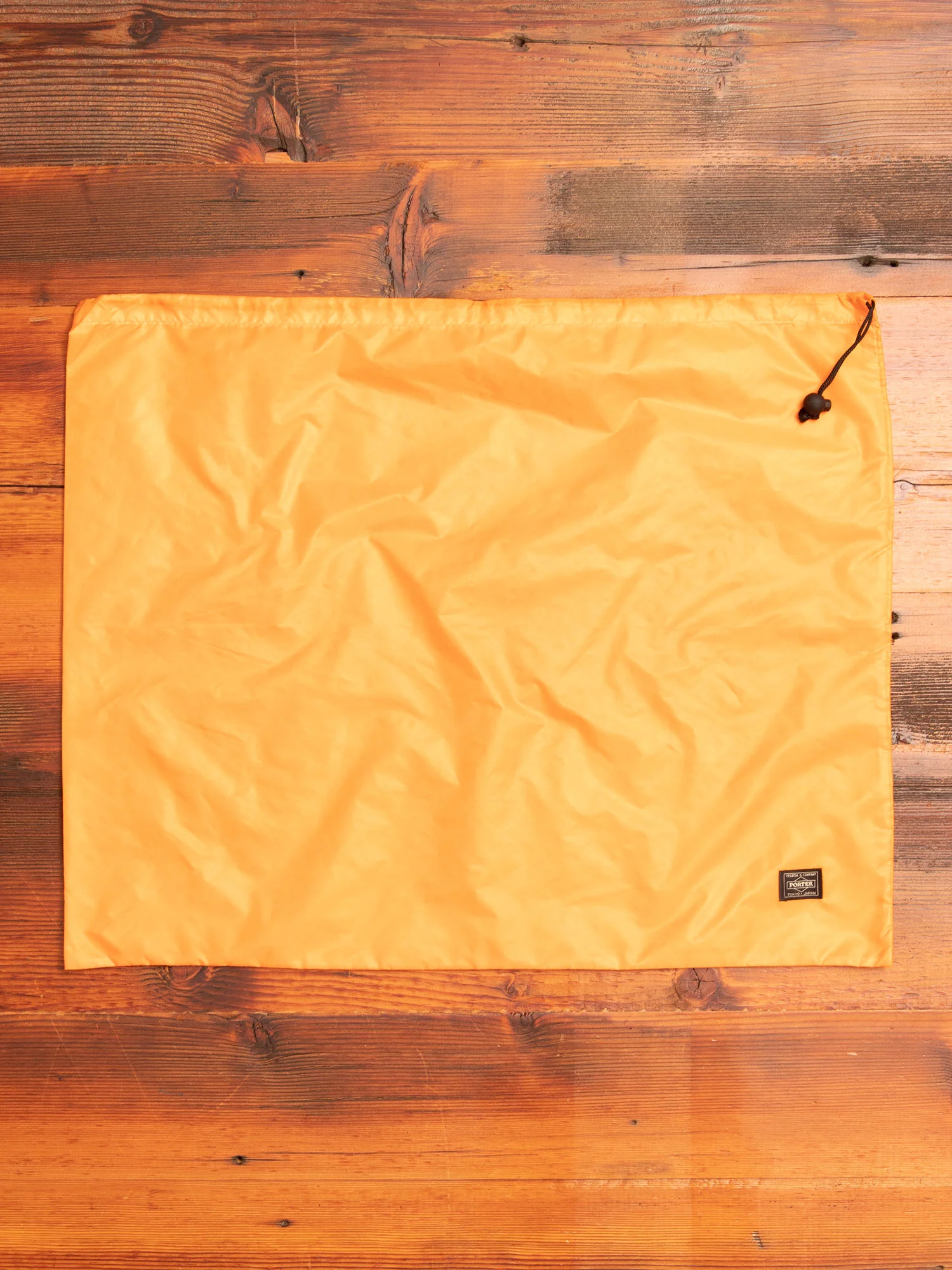 "Tanker" 2-Way Boston Bag (M) in Black - Image 16