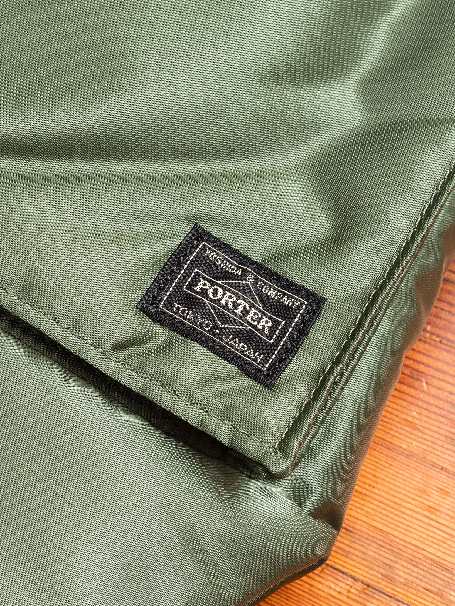 "Tanker" 2-Way Helmet Bag in Sage Green - Image 3