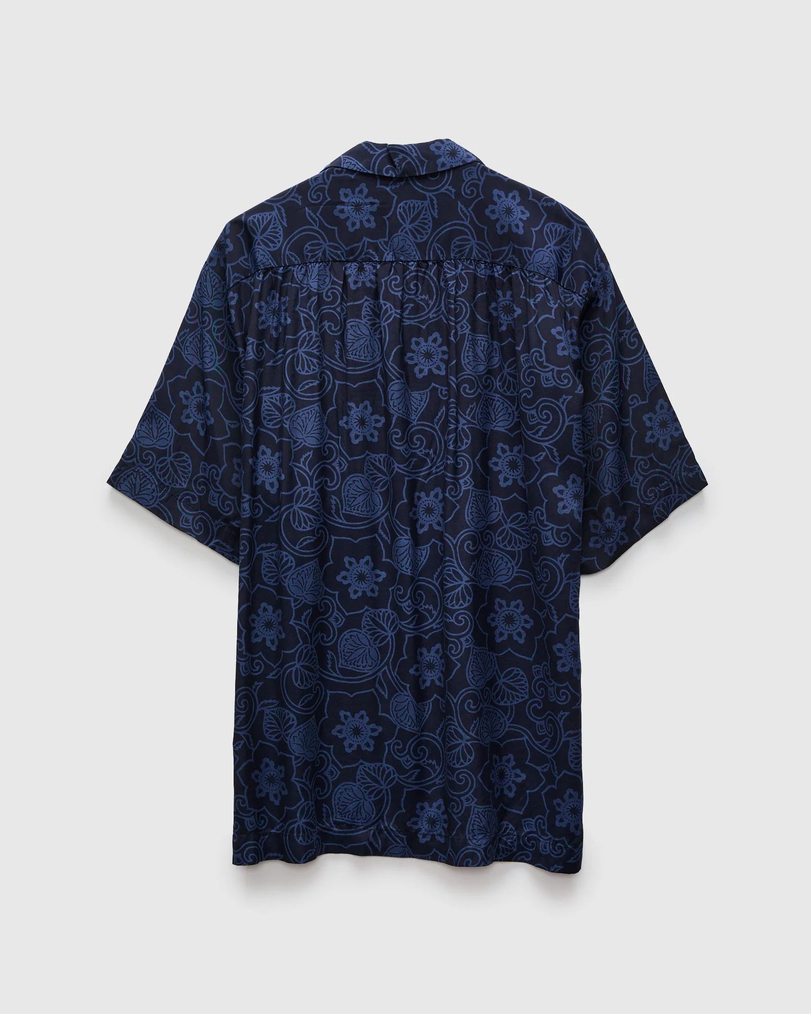 "Tessenka" Bassen Aloha Shirt in Dark Navy - Image 3