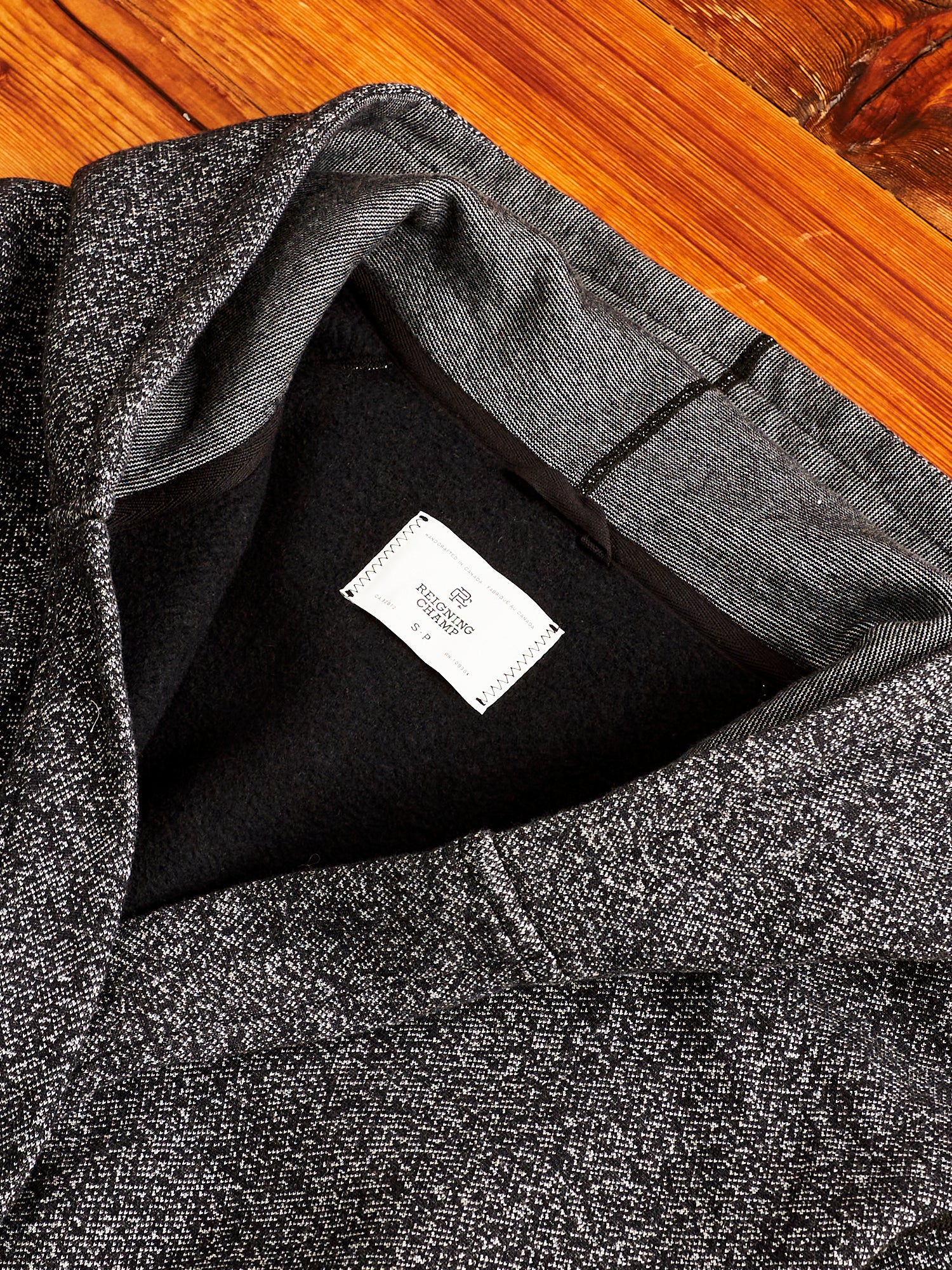 "Tiger Fleece" Robe in Black - Image 3