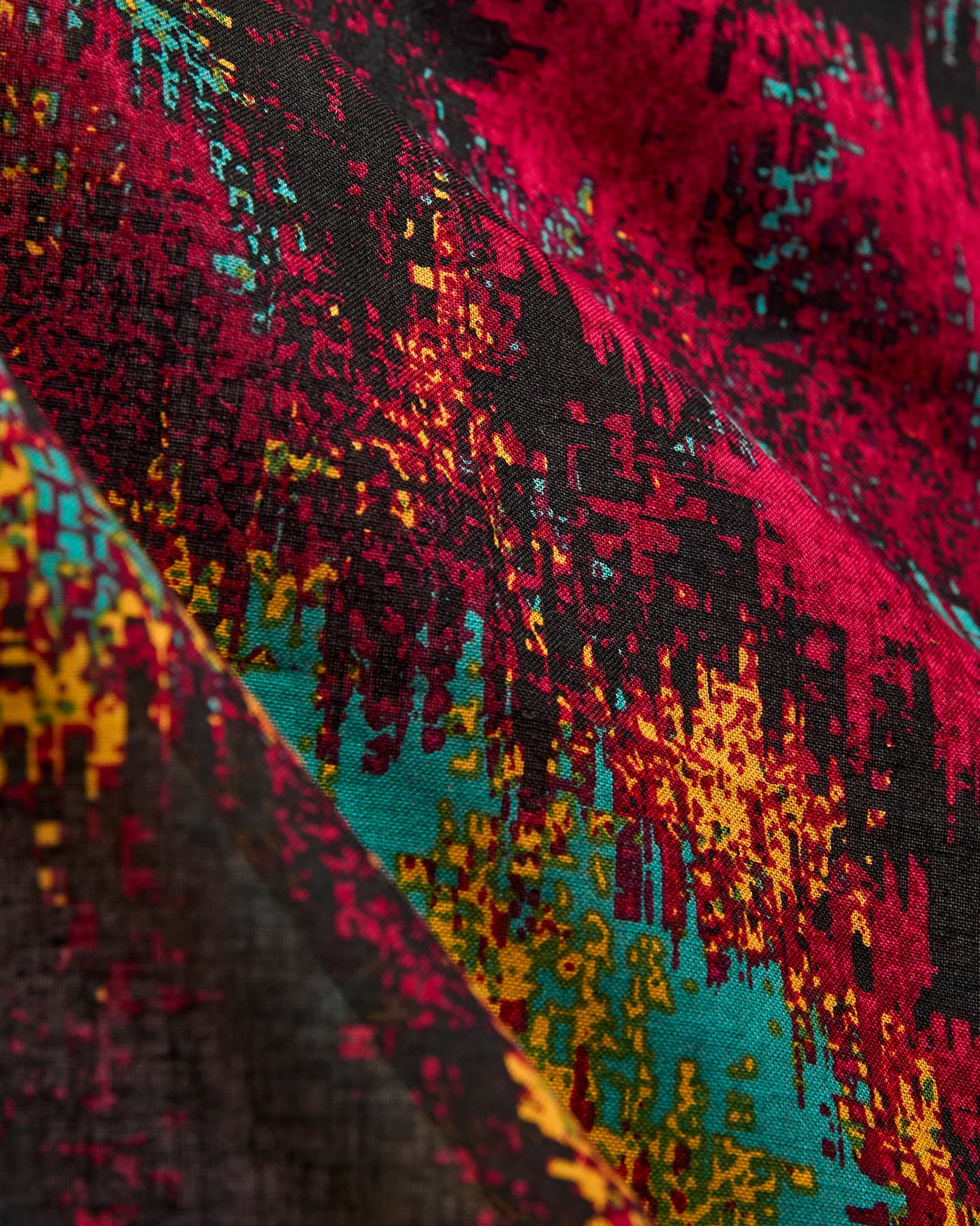 "Tsujigahana" Bandanna in Black - Image 3