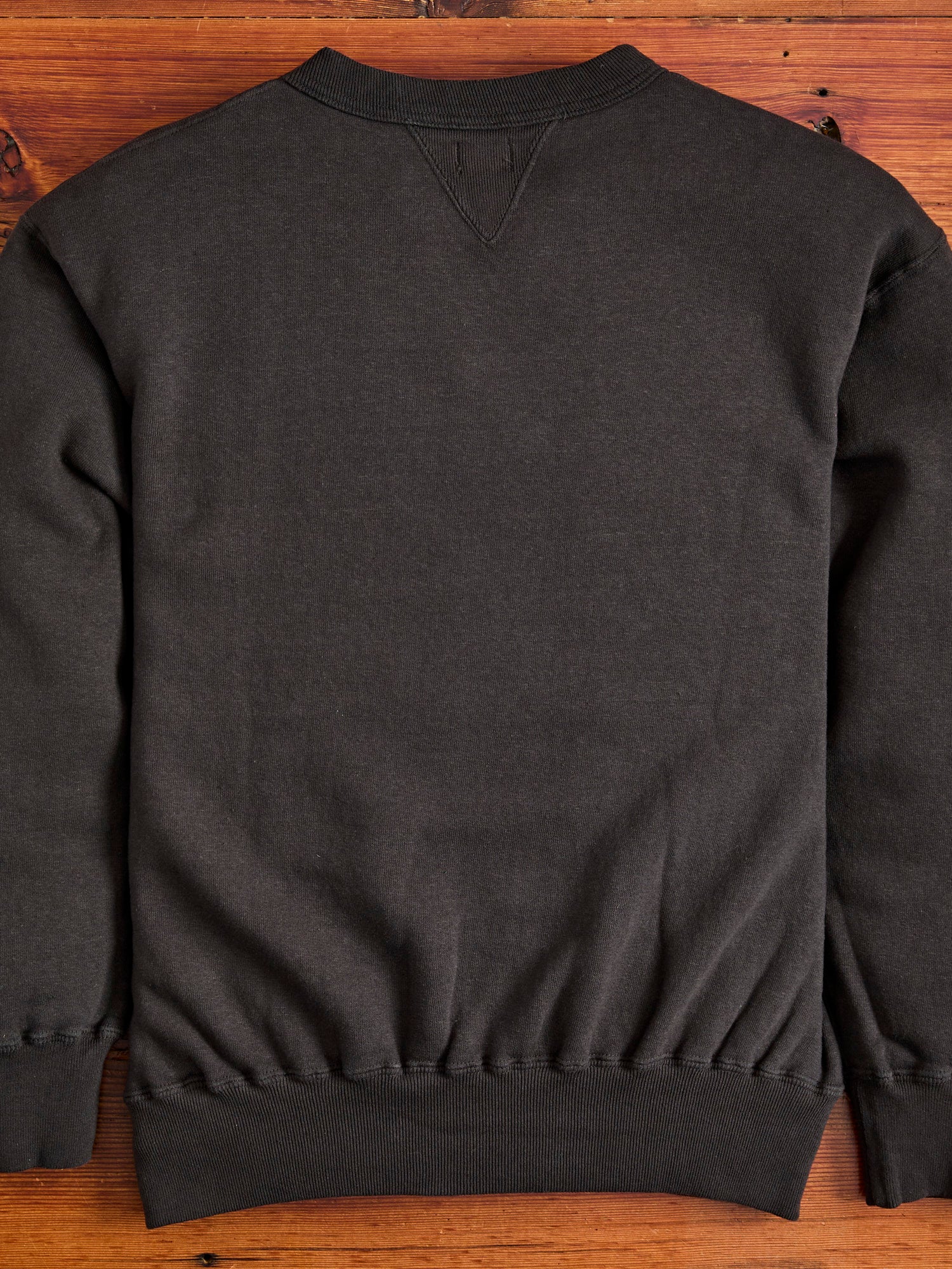 Tsuriami Loopwheel Sweatshirt in Sumikuro - Image 4