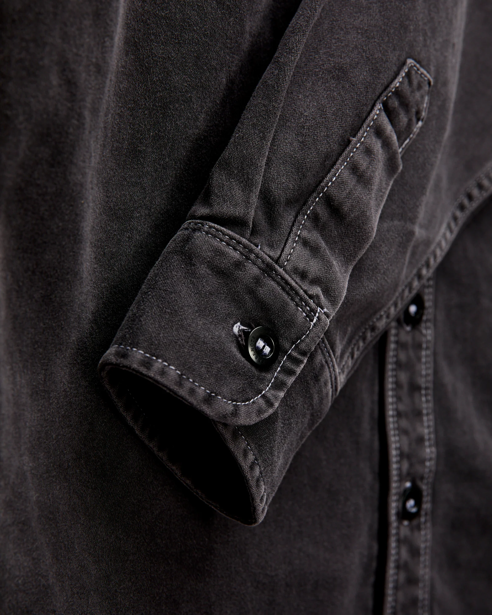 Utility Shirt in Charcoal - Image 5
