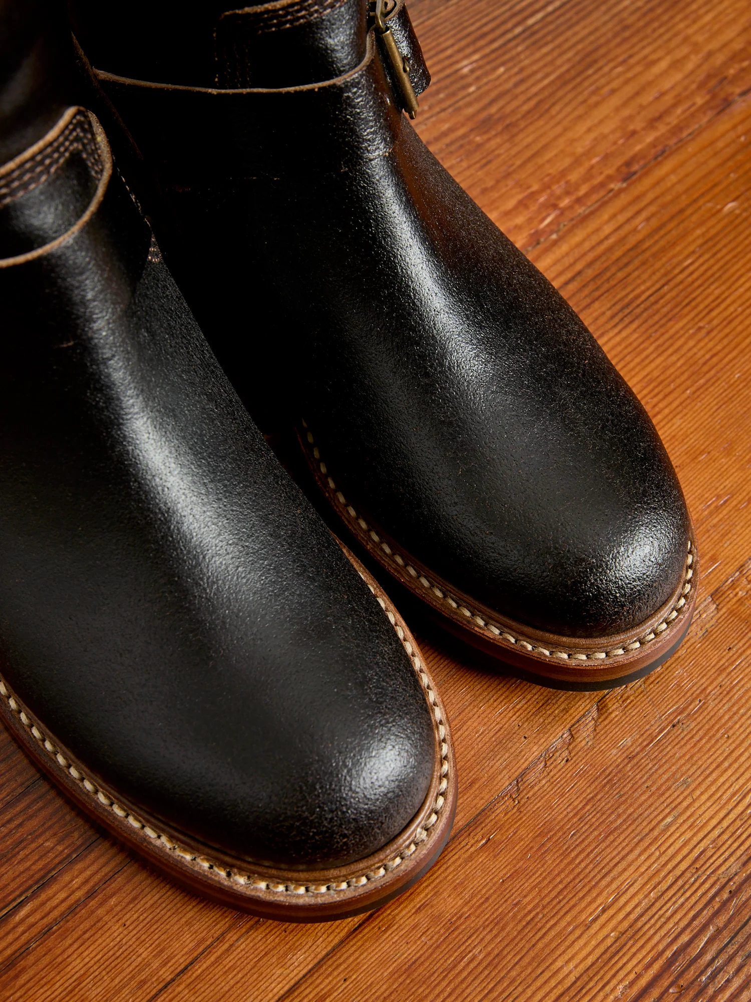 Wabash Engineer Boot in Horween Waxed Flesh Dark Brown - Image 7
