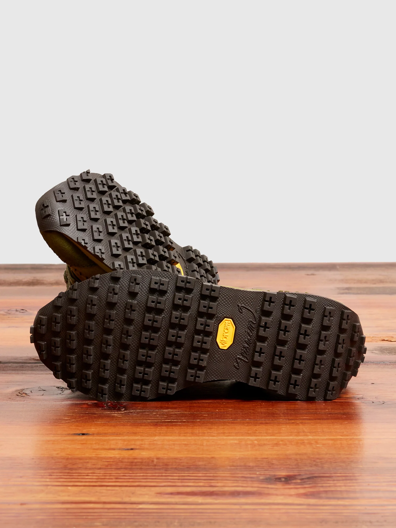 Walpi Runner in Olive - Image 2