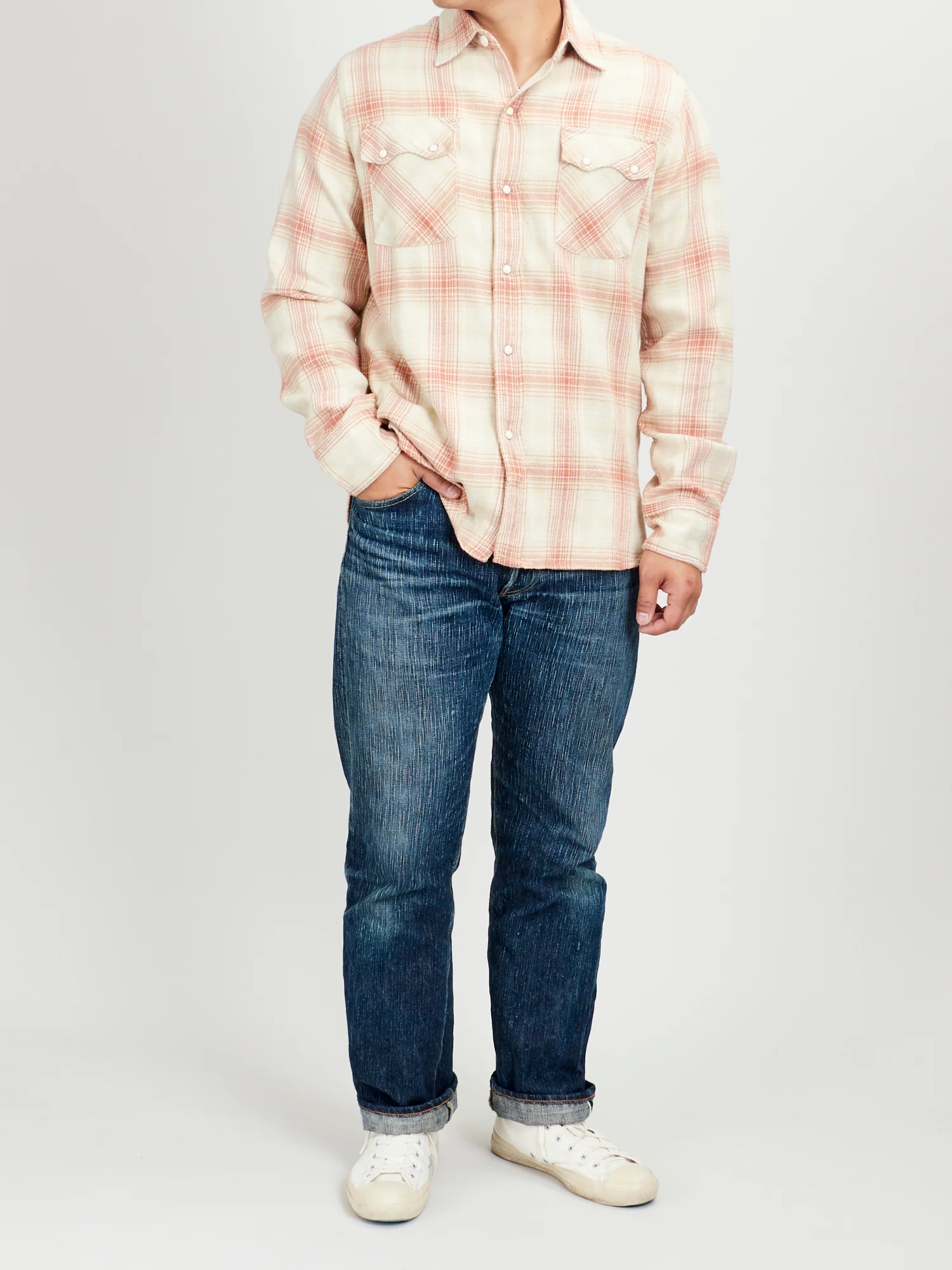 Washed Flannel Pearl Snap Shirt in Idaho Autumn - Image 9