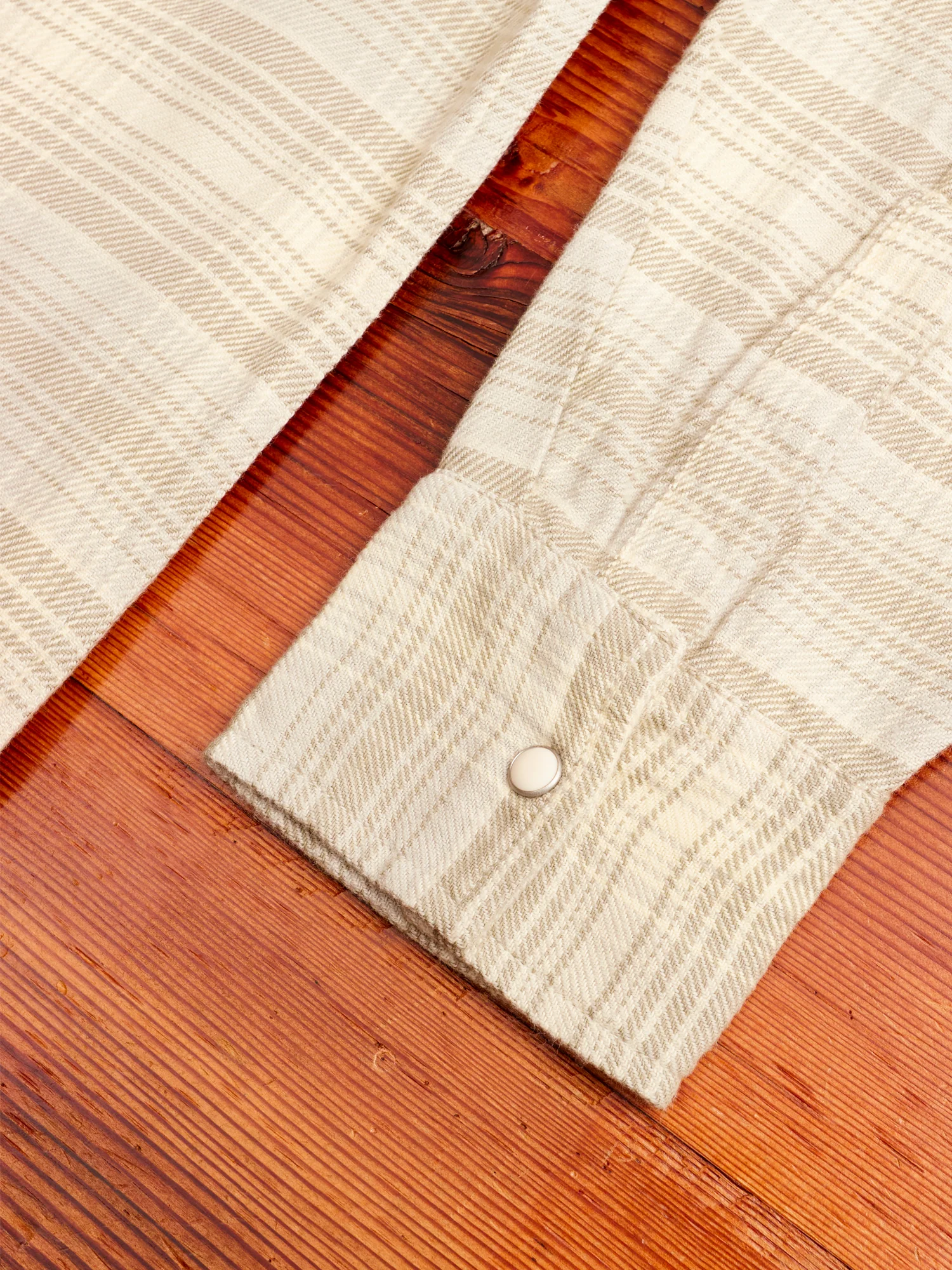 Washed Flannel Pearl Snap Shirt in Warming Grey - Image 6